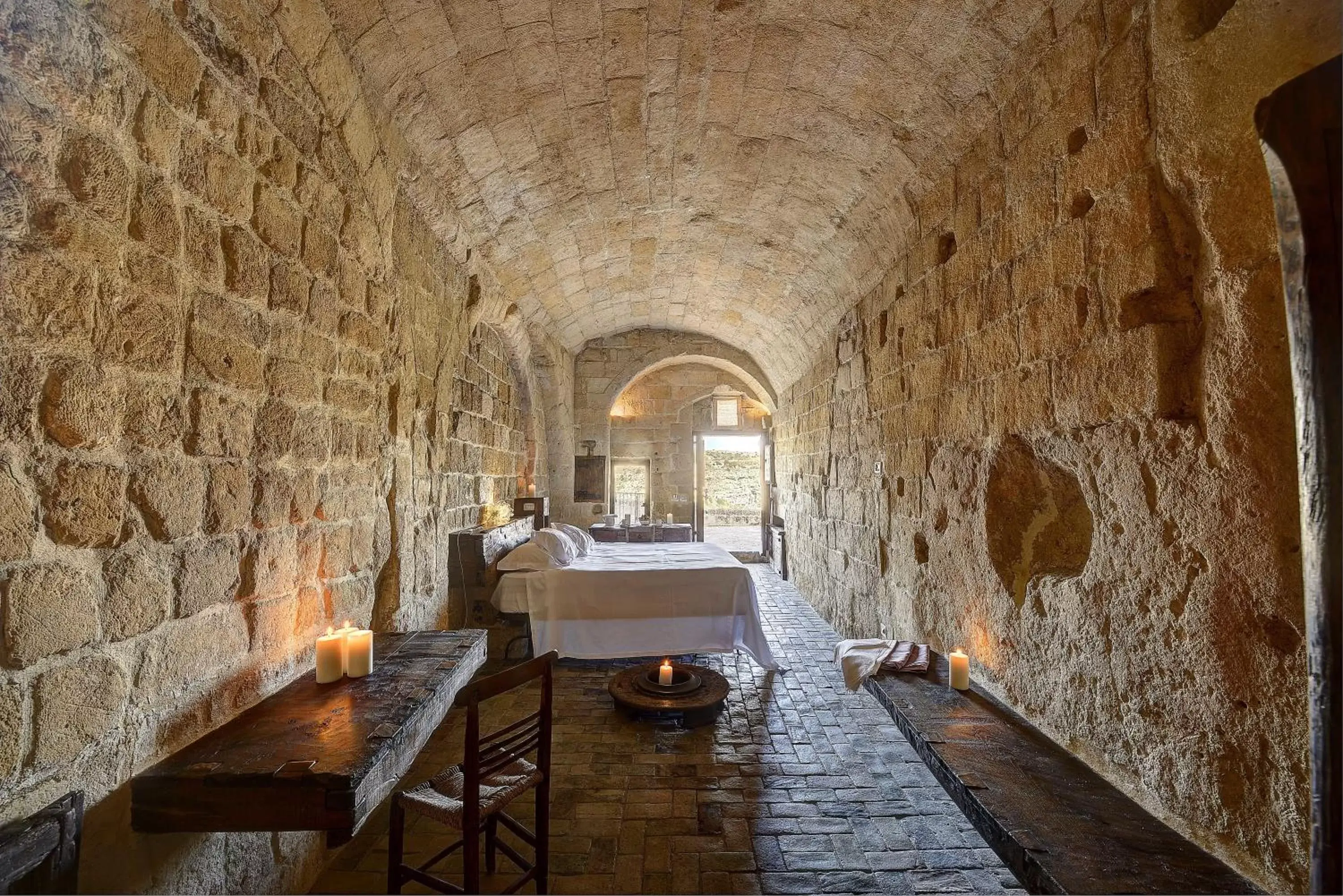 Bedroom in Sextantio Le Grotte Della Civita