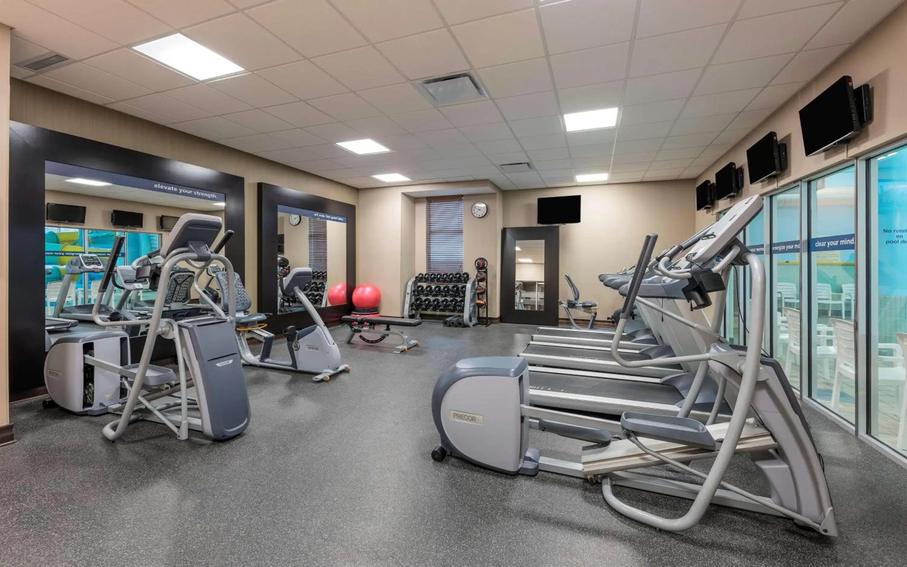 Fitness centre/facilities, Fitness Center/Facilities in Hampton Inn Sydney