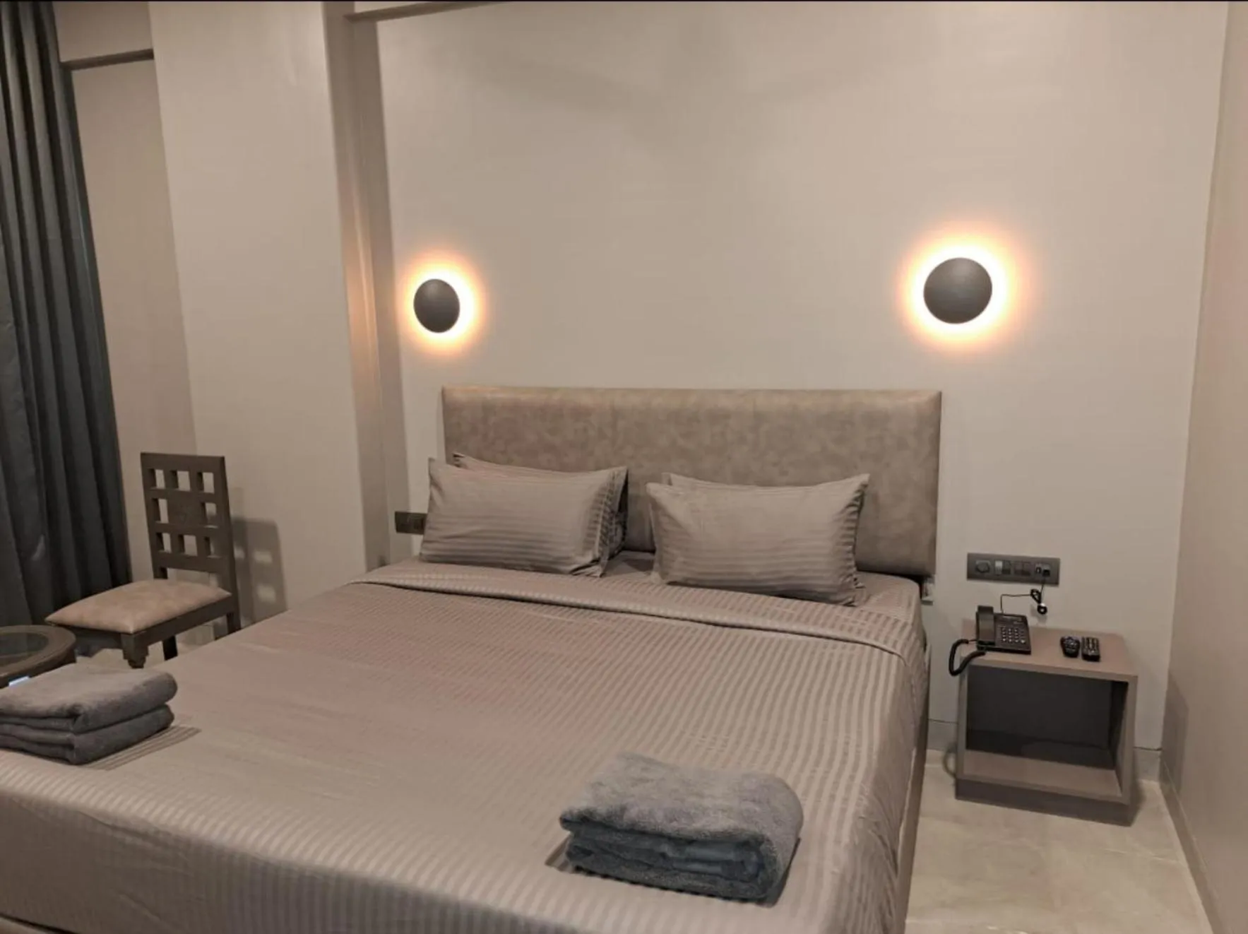 Bed in Sai Celebrations Inn Shirdi