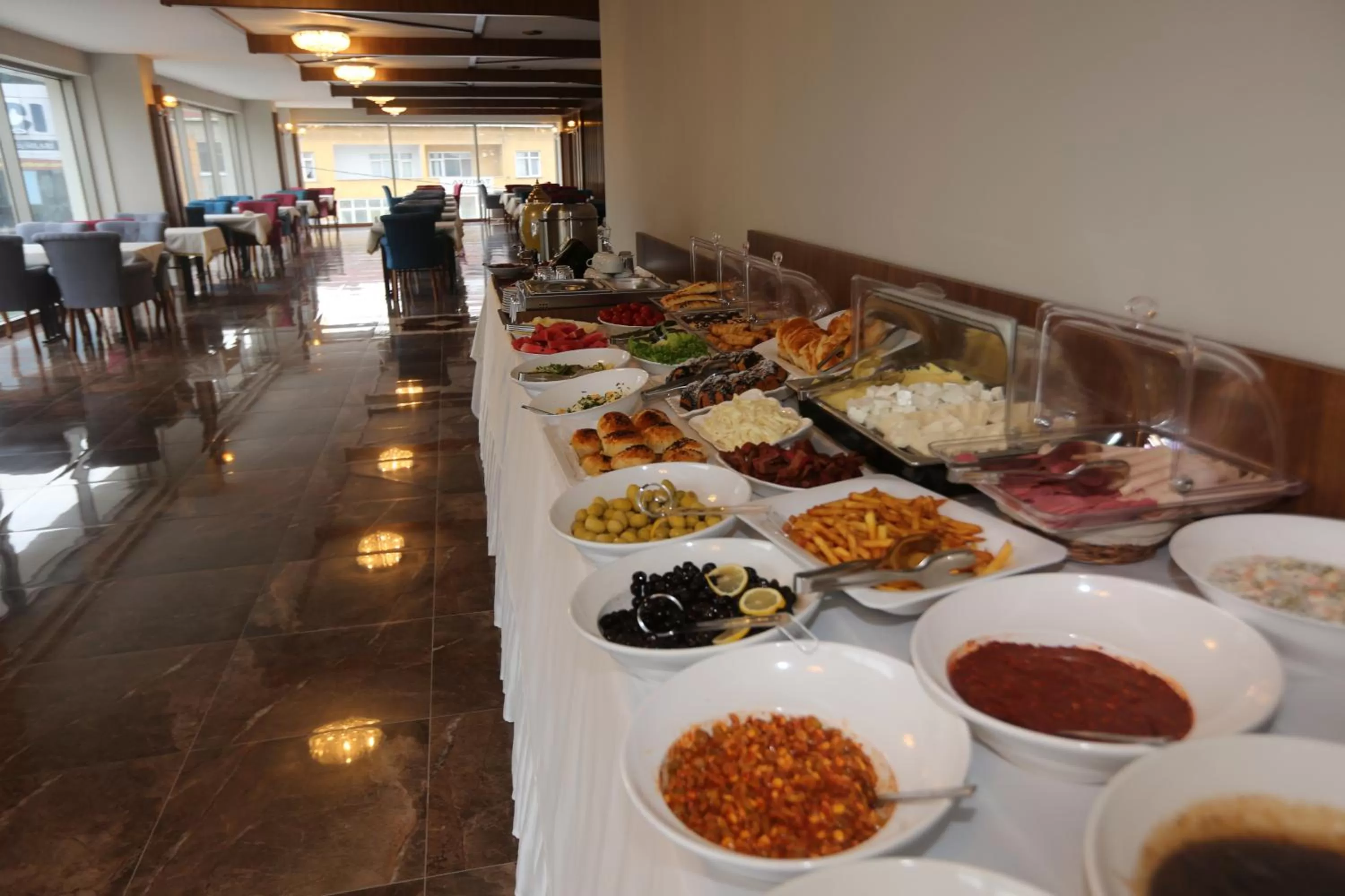 Breakfast in TEVETOGLU HOTEL