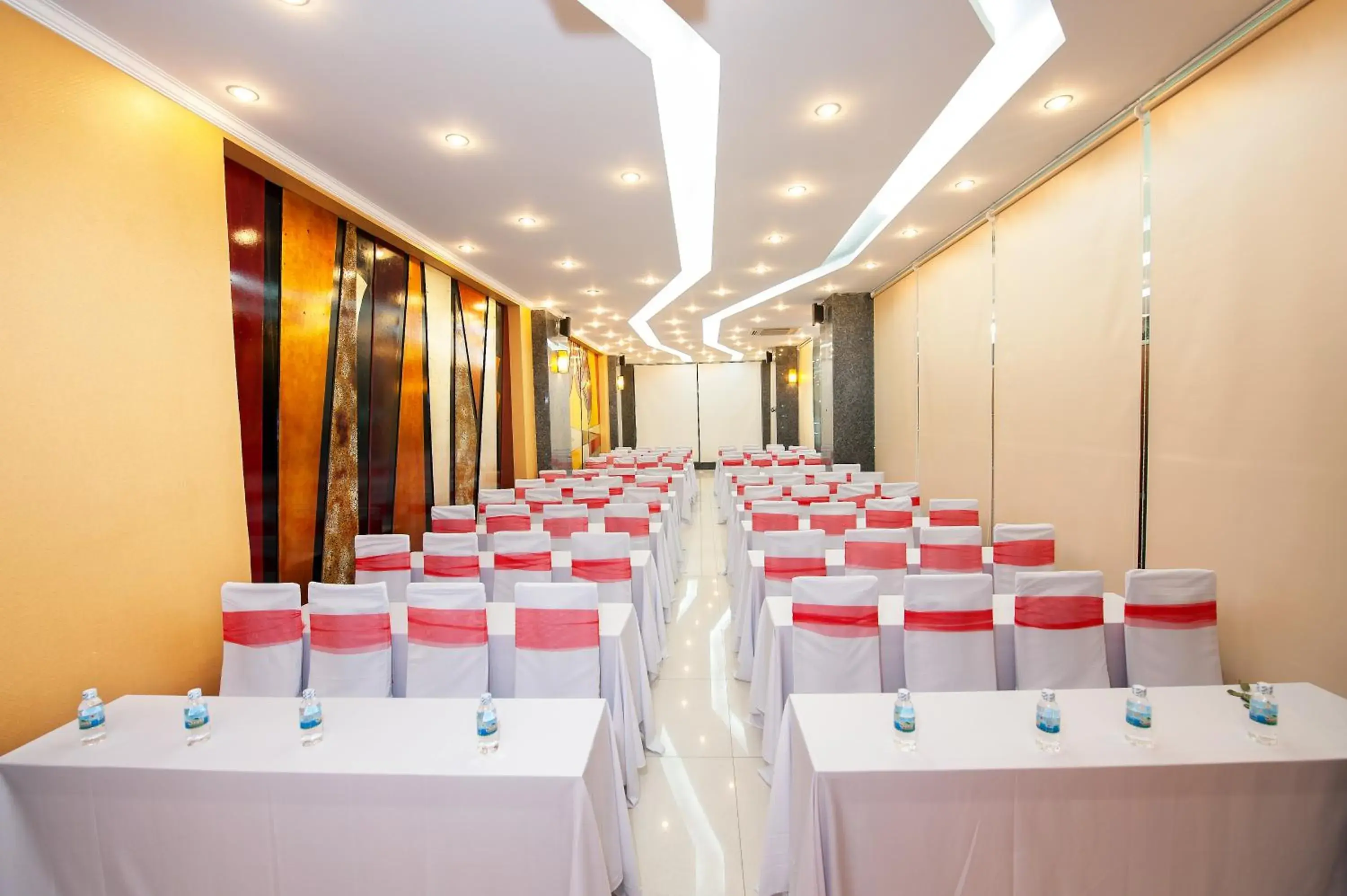 Meeting/conference room, Business Area/Conference Room in Palm Beach Hotel