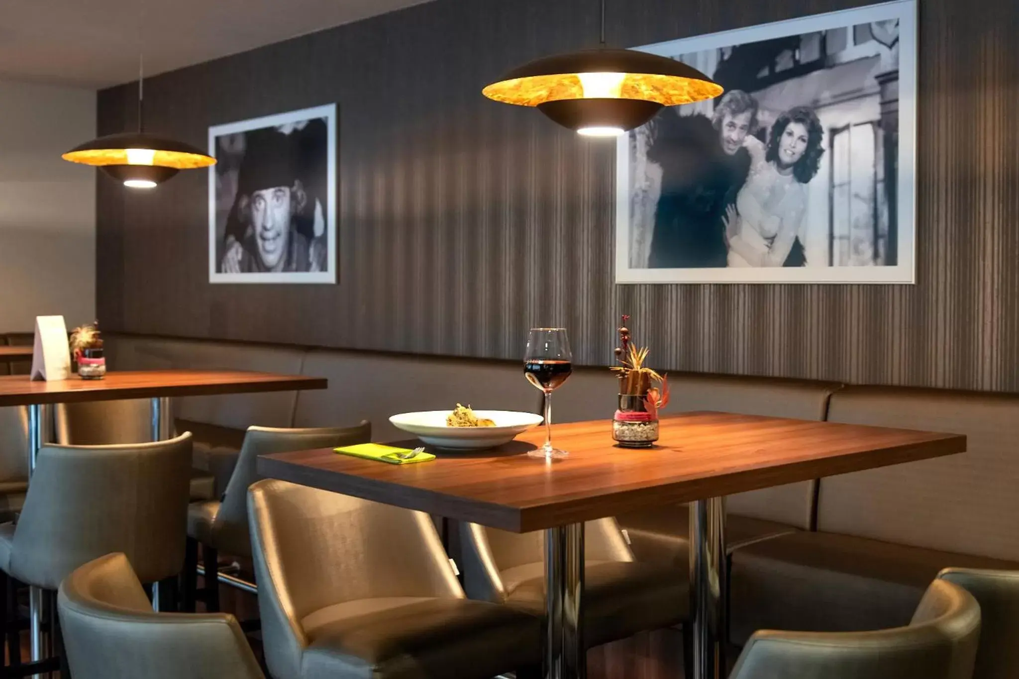 Restaurant/places to eat in Cosmopolitan Bobycentrum - Czech Leading Hotels Restaurant/places to eat in Cosmopolitan Bobycentrum - Czech Leading Hotels