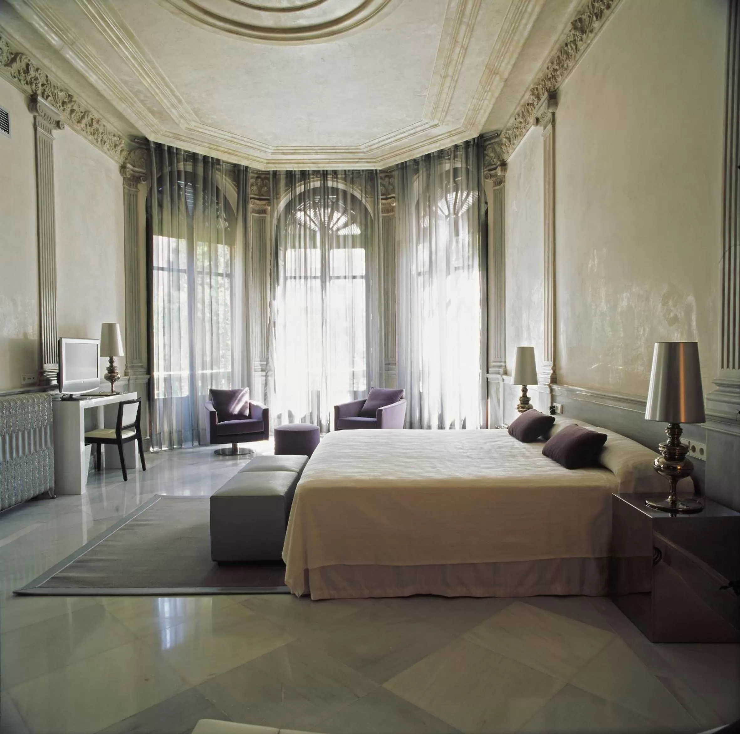 Bed in Hospes Palacio de los Patos, a Member of Design Hotels