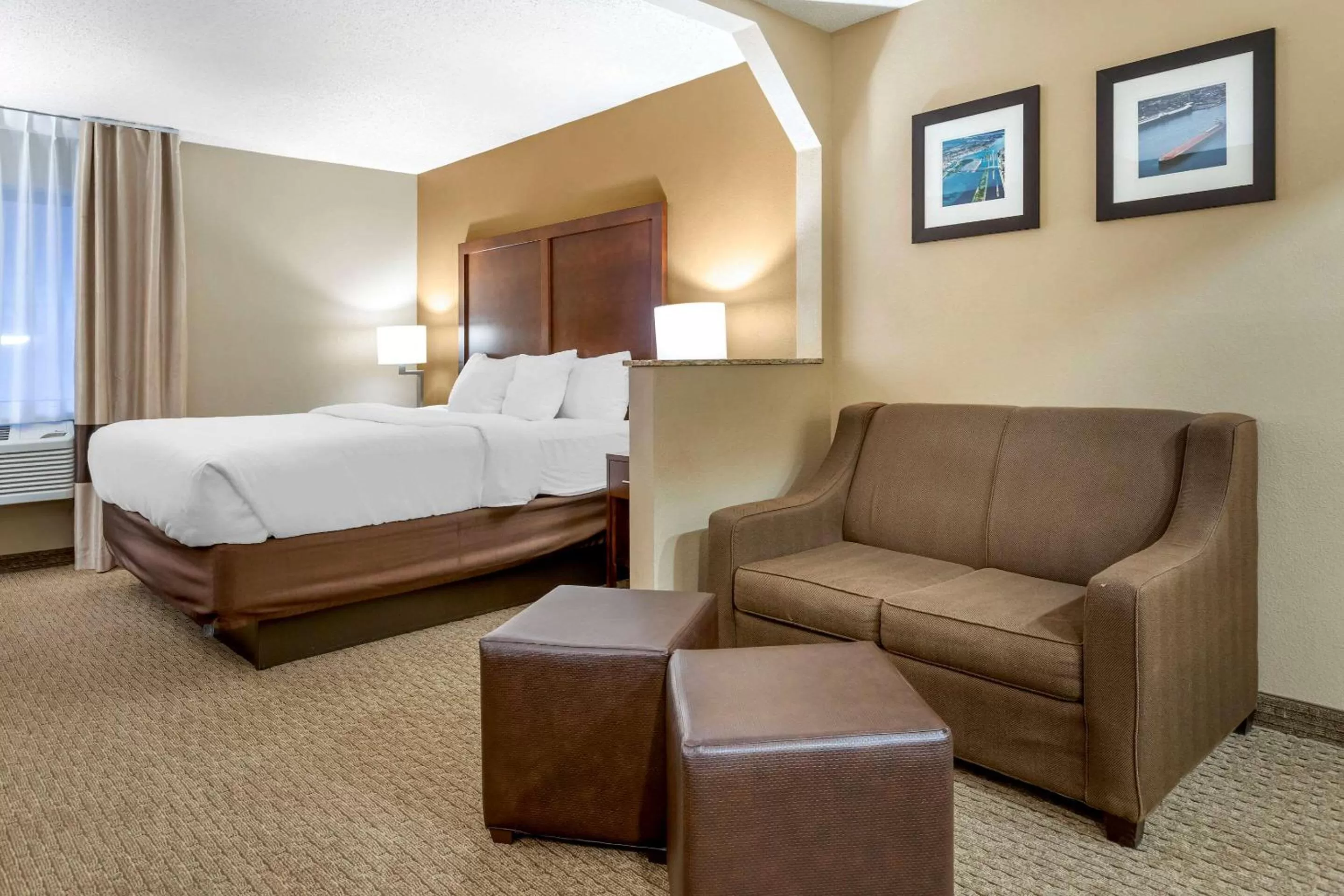 Bedroom, Bed in Comfort Inn