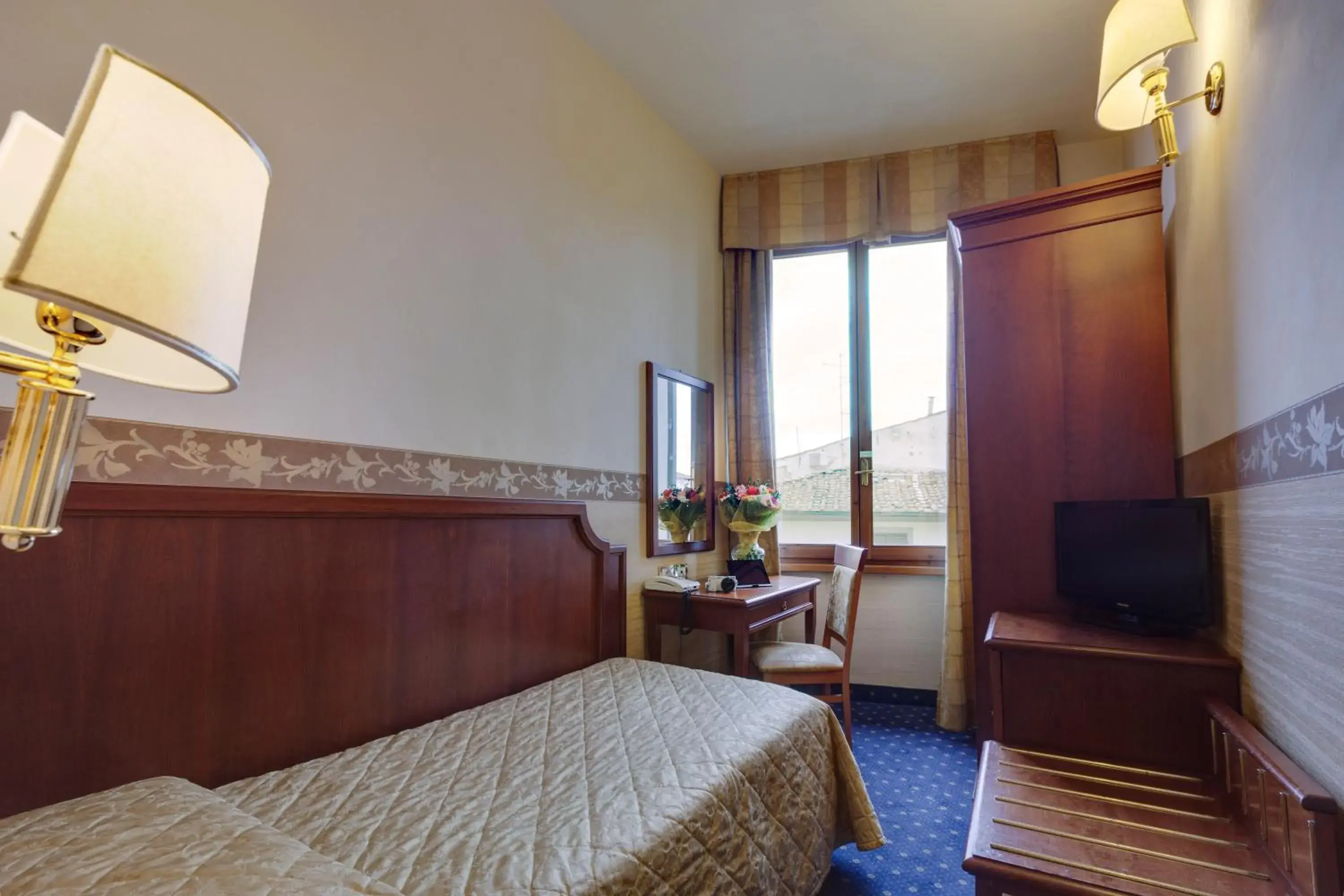 Bed in Hotel Arizona