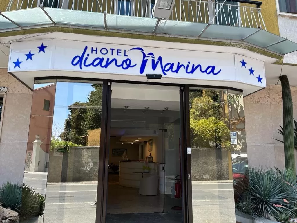 Facade/entrance in Hotel Diano Marina Mhotelsgroup