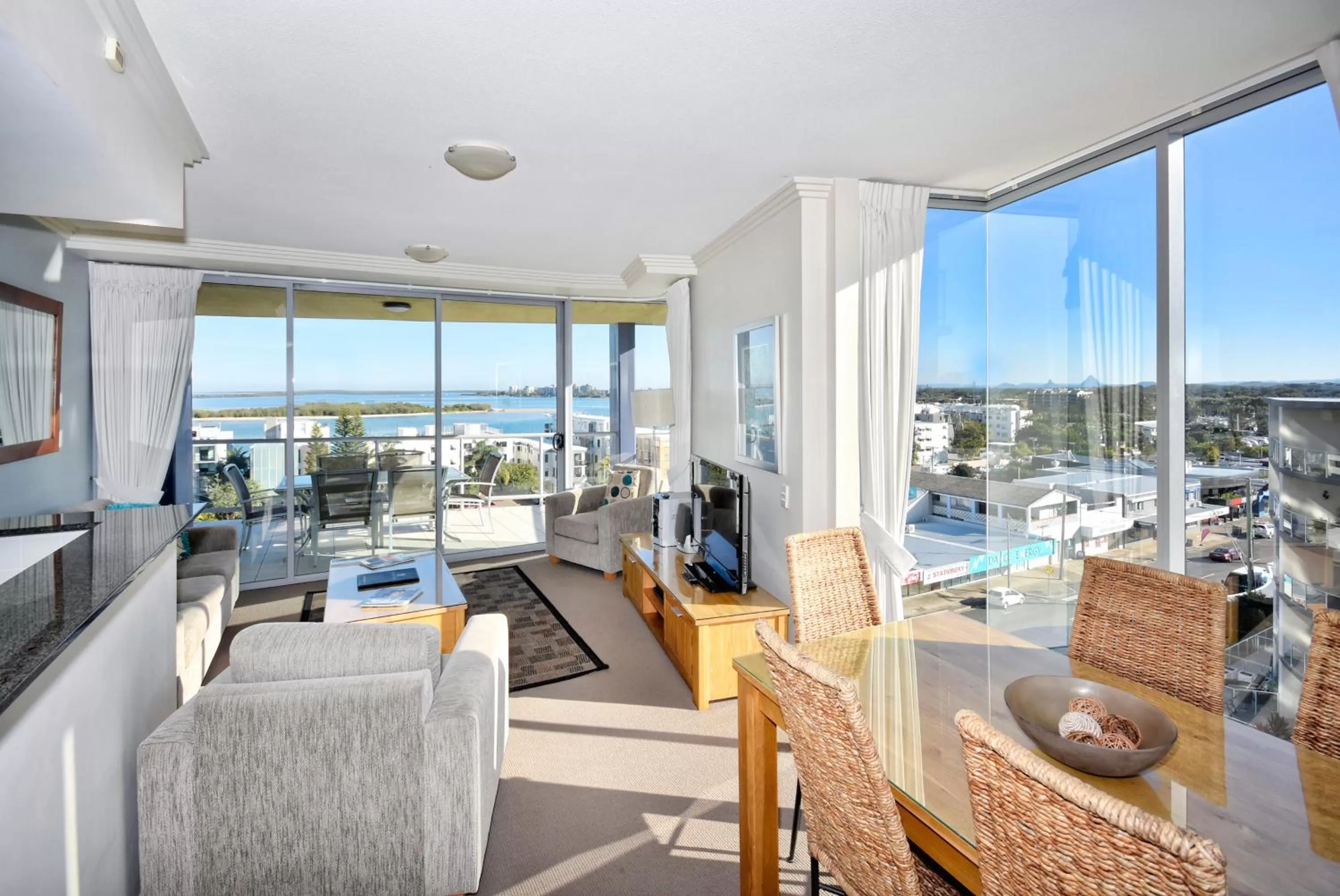 TV and multimedia in Pumicestone Blue