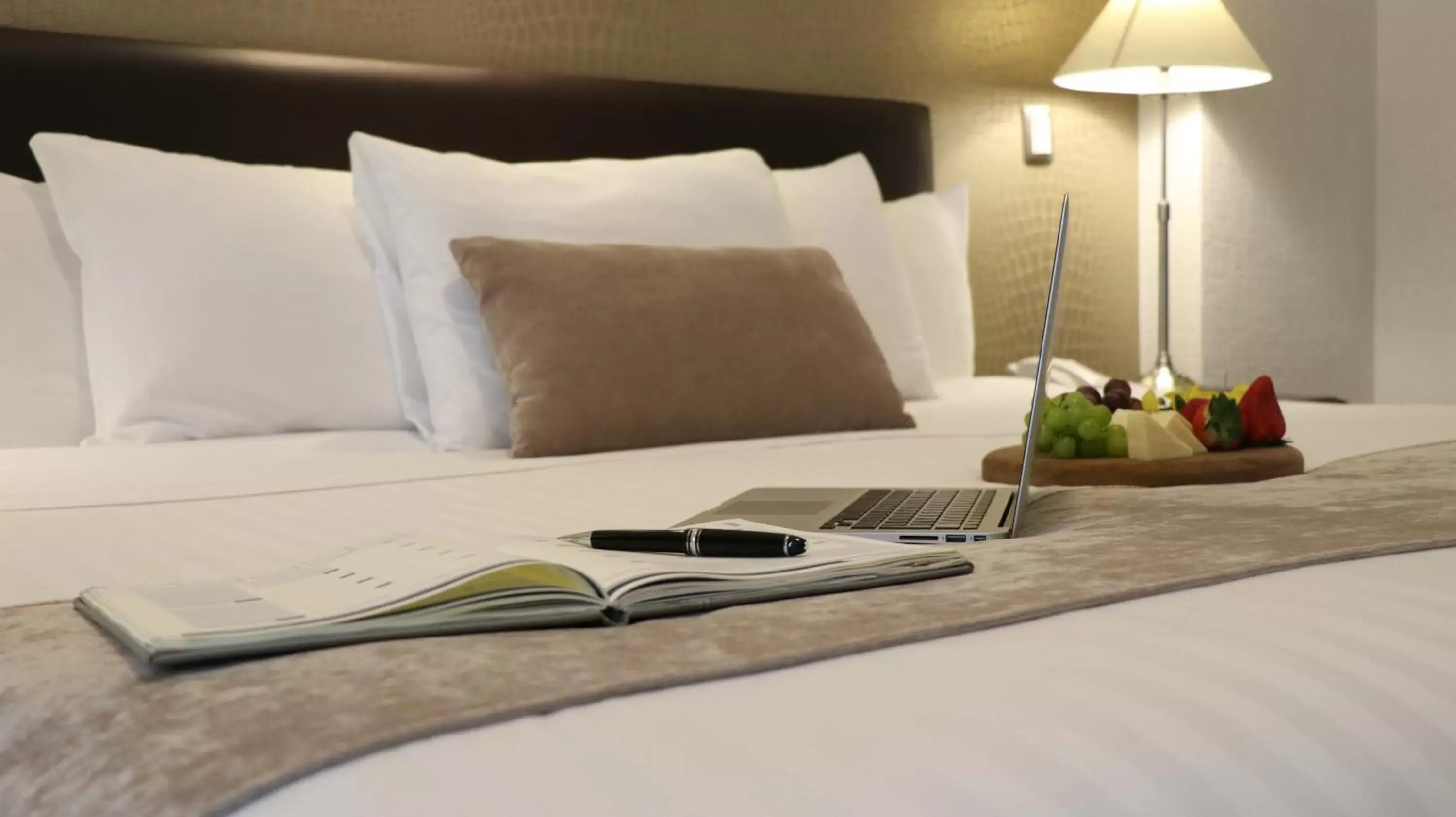 Bedroom, Bed in Mesón Ejecutivo Guadalajara Minerva - Av México Bedroom, Bed in Mesón Ejecutivo Guadalajara Minerva - Av México