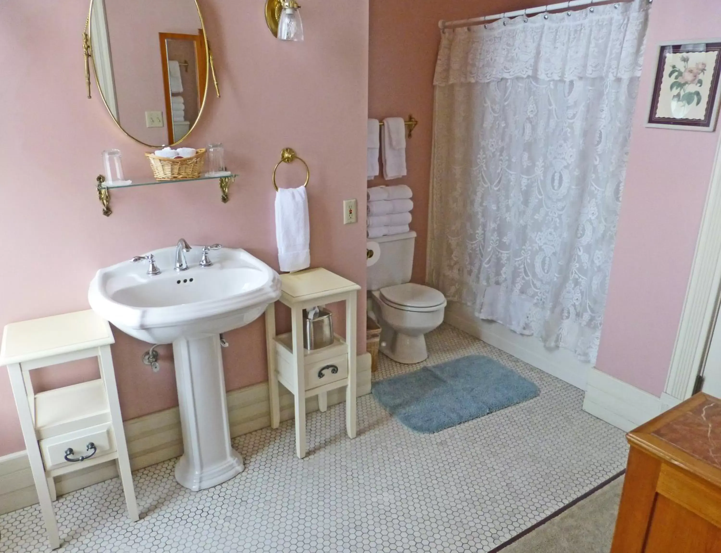 Bathroom in Victorian Inn