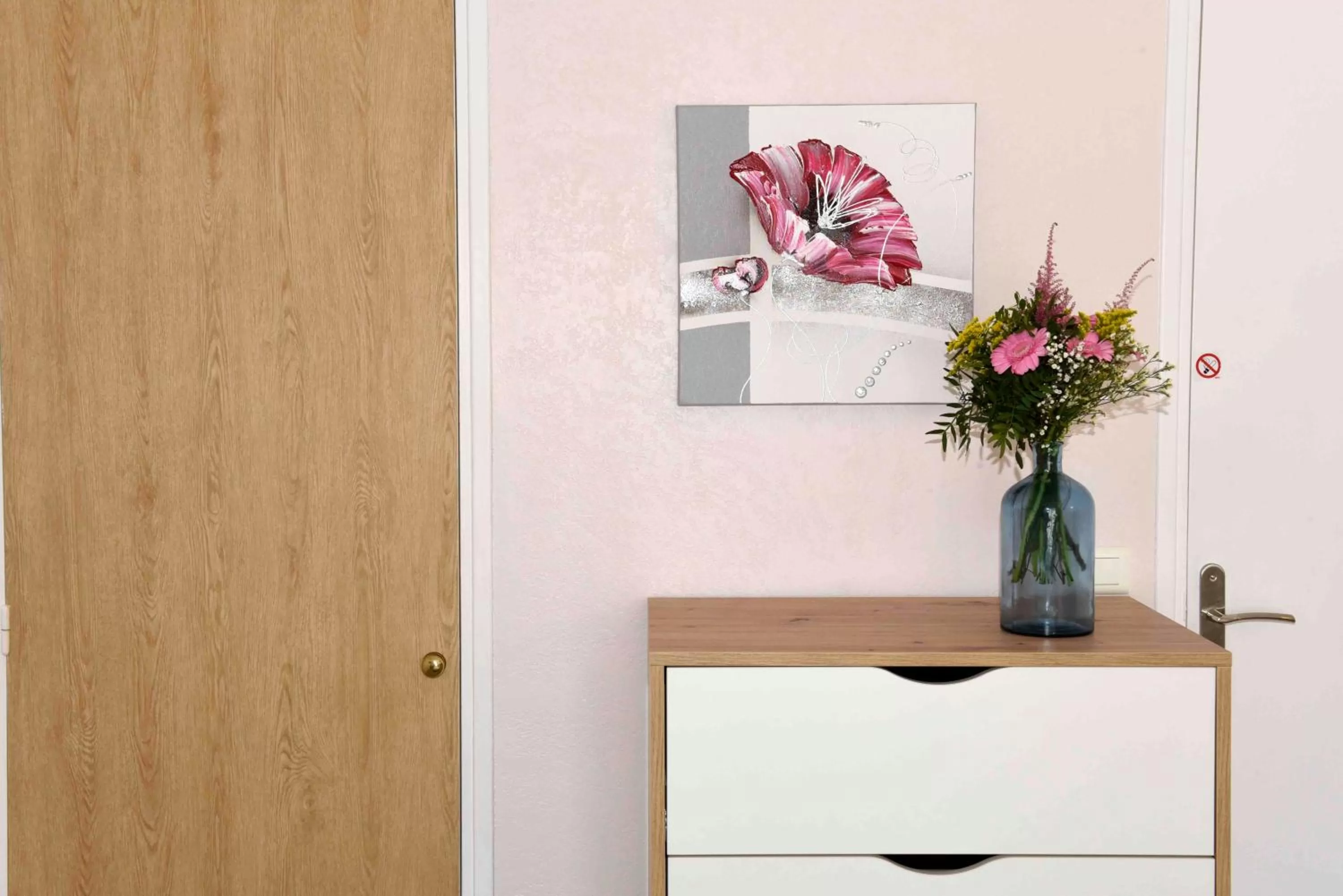 Bedroom in Azur Hôtel
