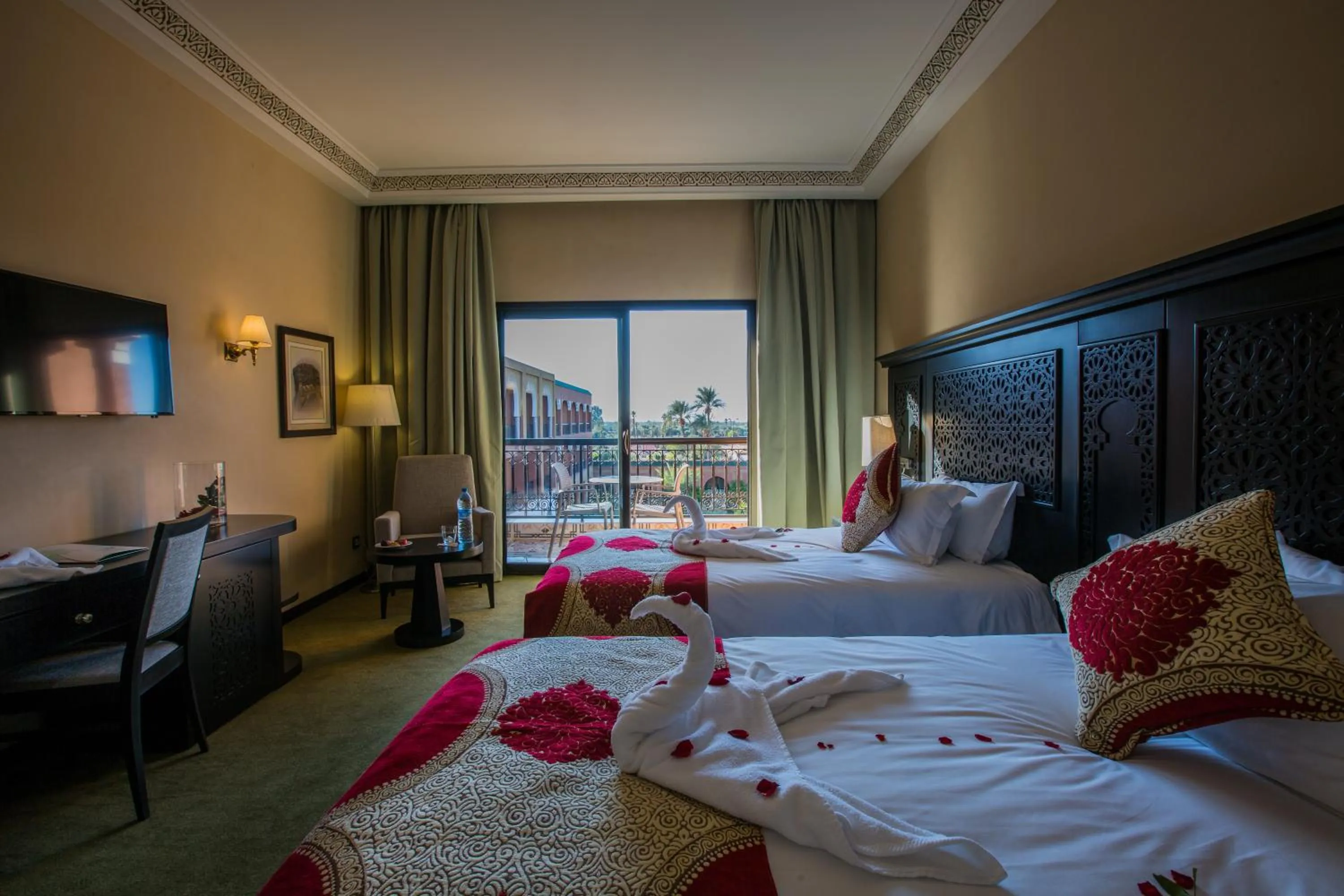 Photo of the whole room, Bed in Ennakhil Marrakech Hotel & SPA