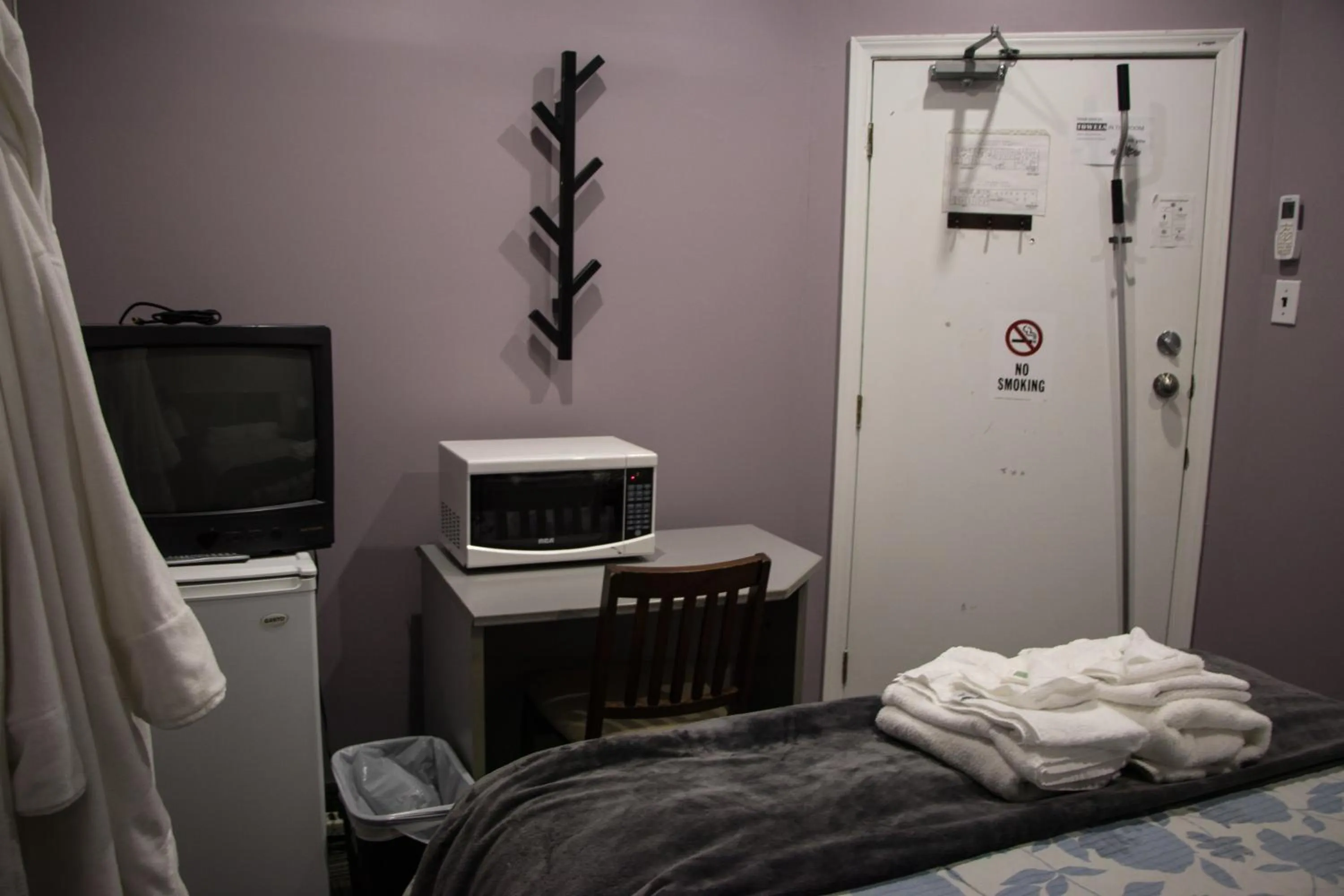 Bed in Saint Lawrence Residences and Suites