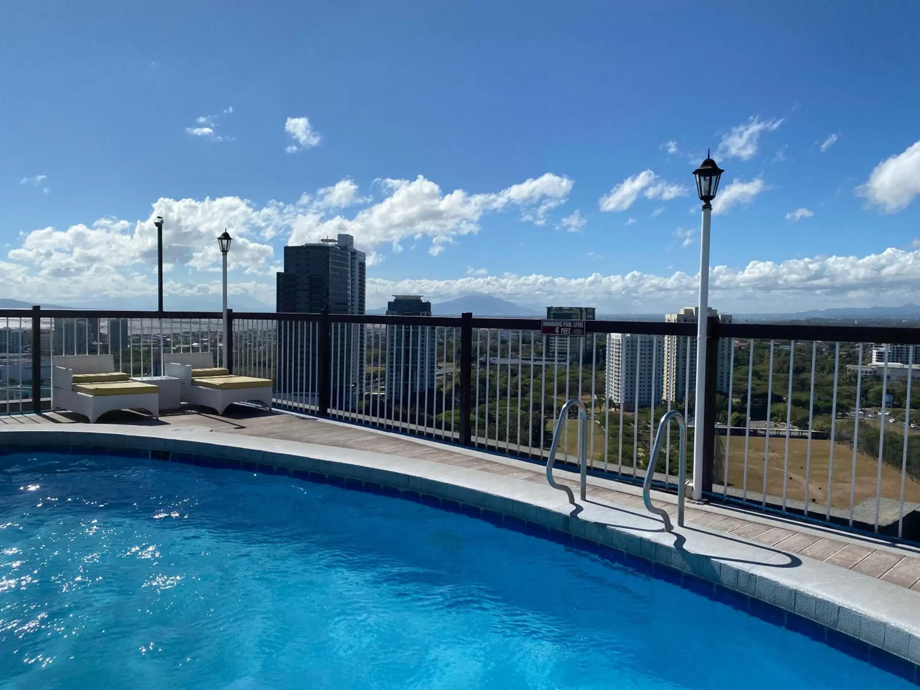 Pool view, Swimming Pool in Parque España Residence Hotel Managed by HII