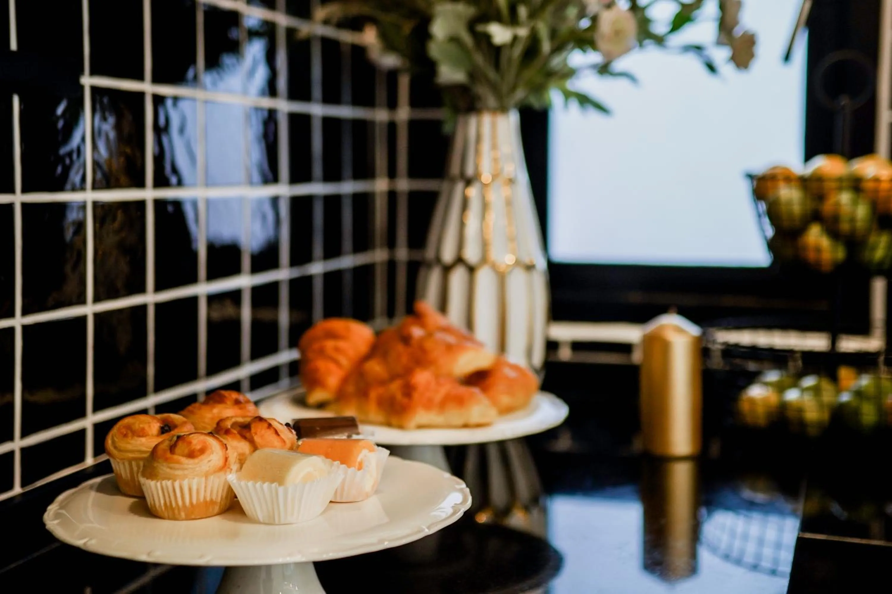 Restaurant/places to eat in Khaleej Mass Hotel Patong