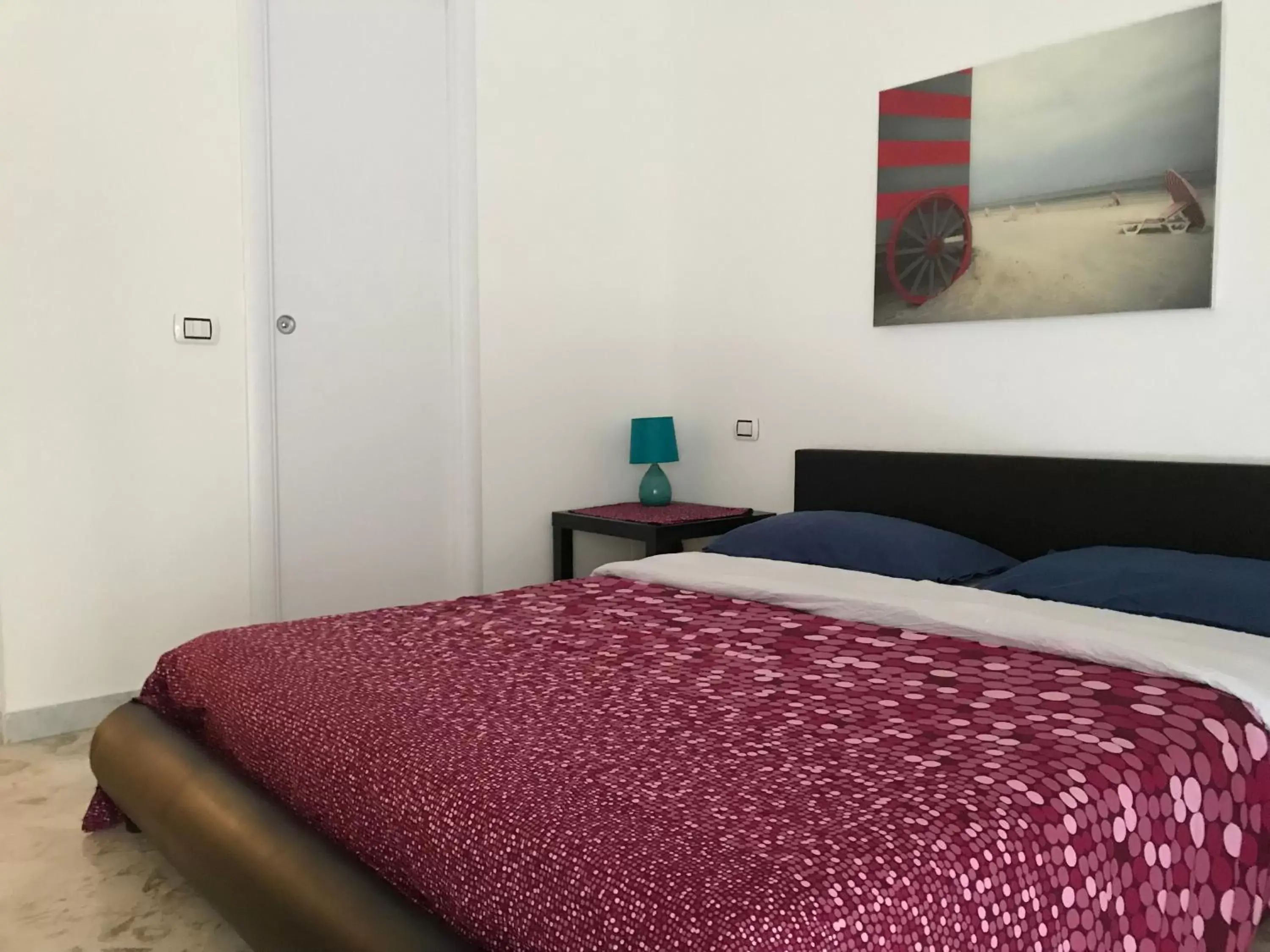 Bed in CAVOUR 124 -guest-room-