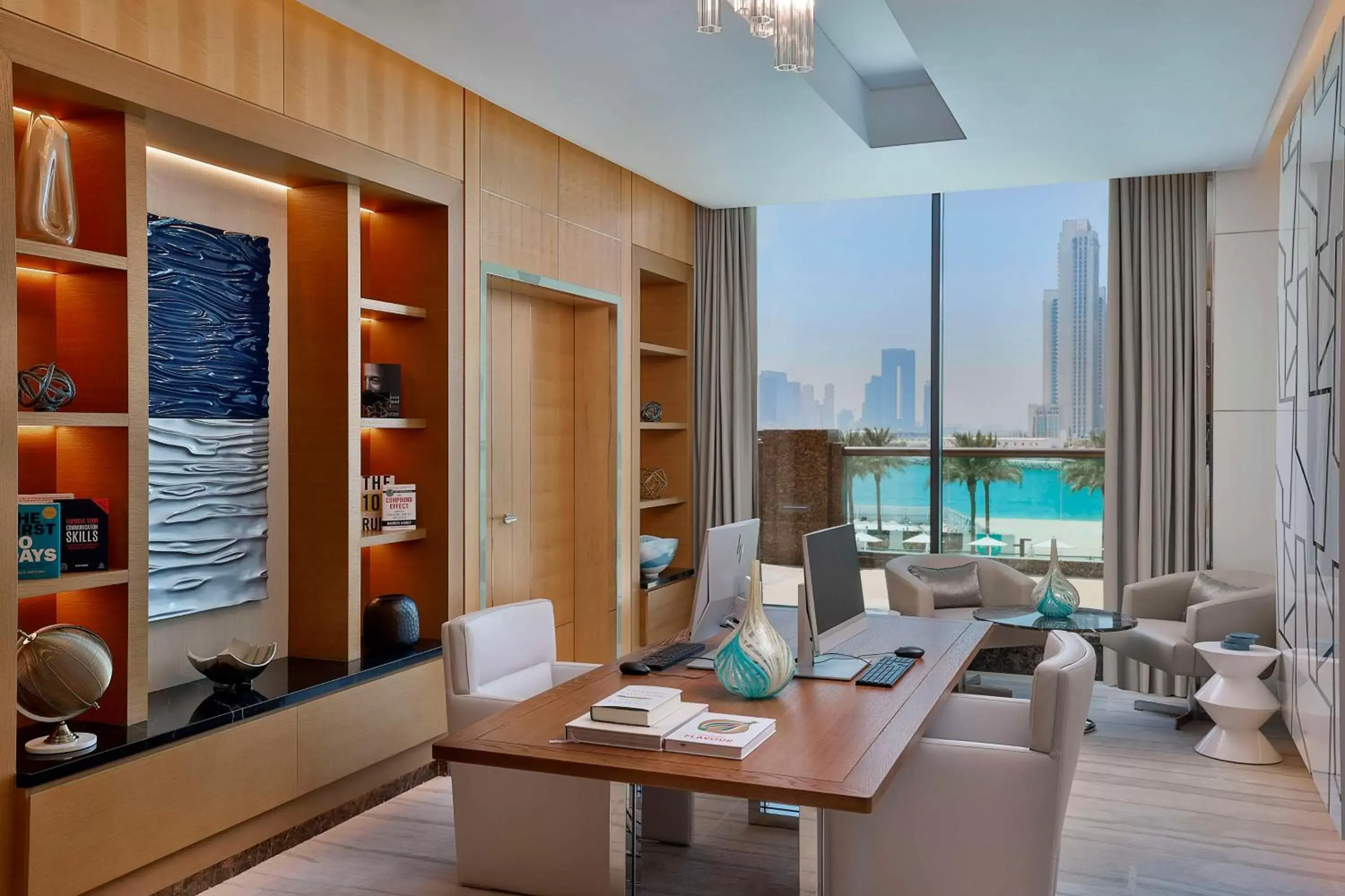 Business facilities in Hilton Dubai Palm Jumeirah