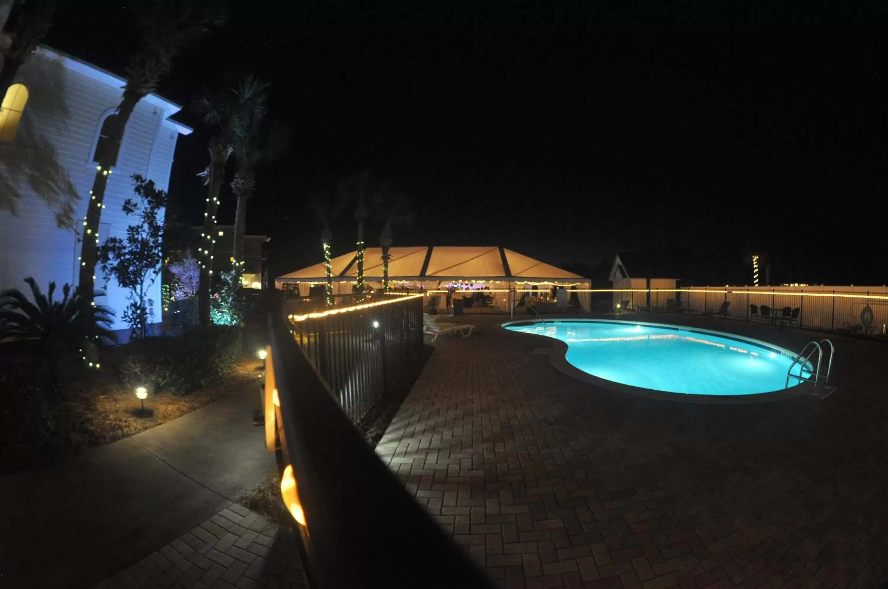 Swimming pool, Pool View in 30-A Inn & Suites