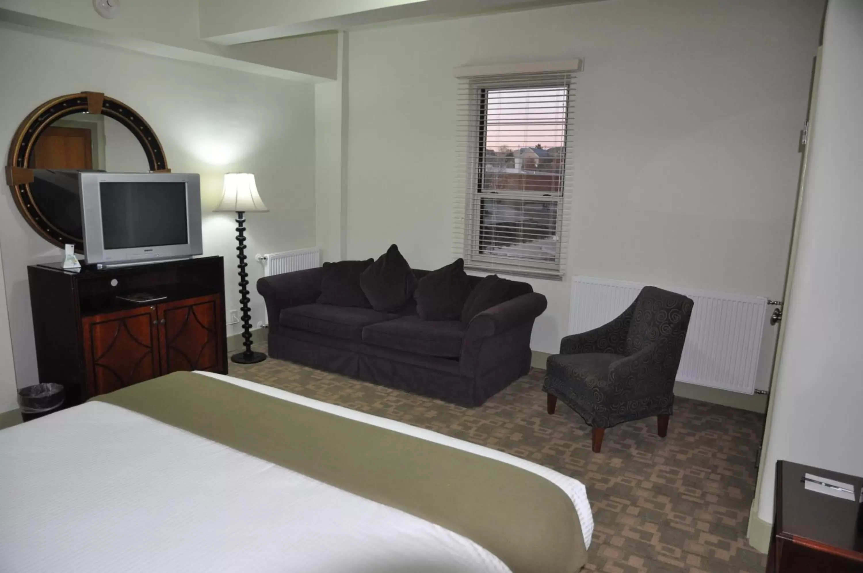 Bed in The Murray Hotel Bed in The Murray Hotel