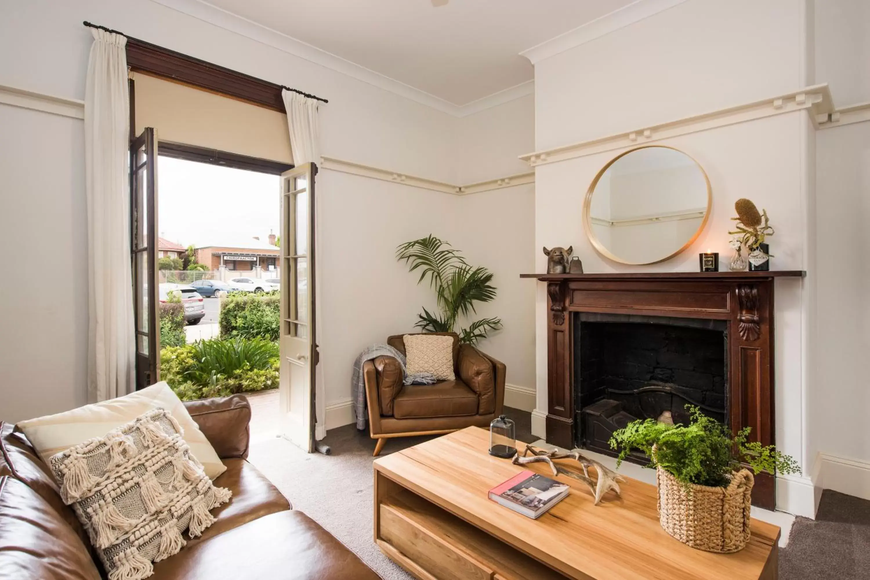 Living room, Seating Area in Peppertree Terraces