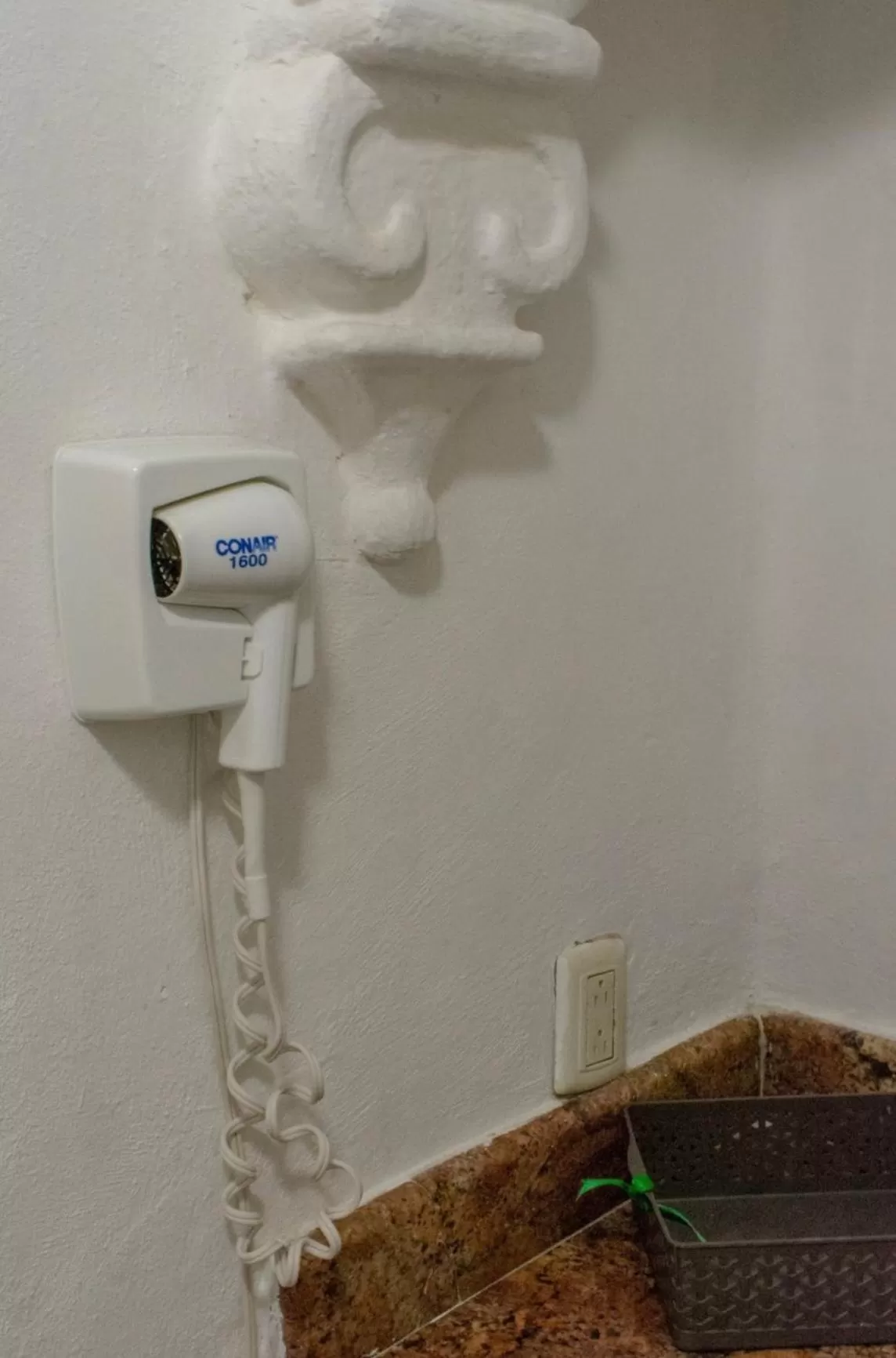 Bathroom in Cancun Beach&Sunrise