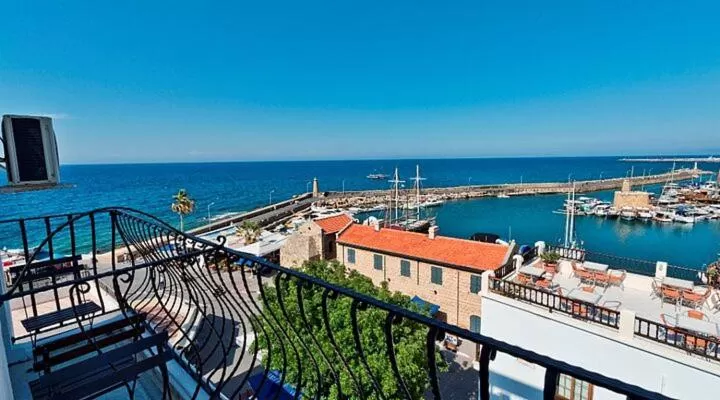 Kyrenia British Harbour Hotel