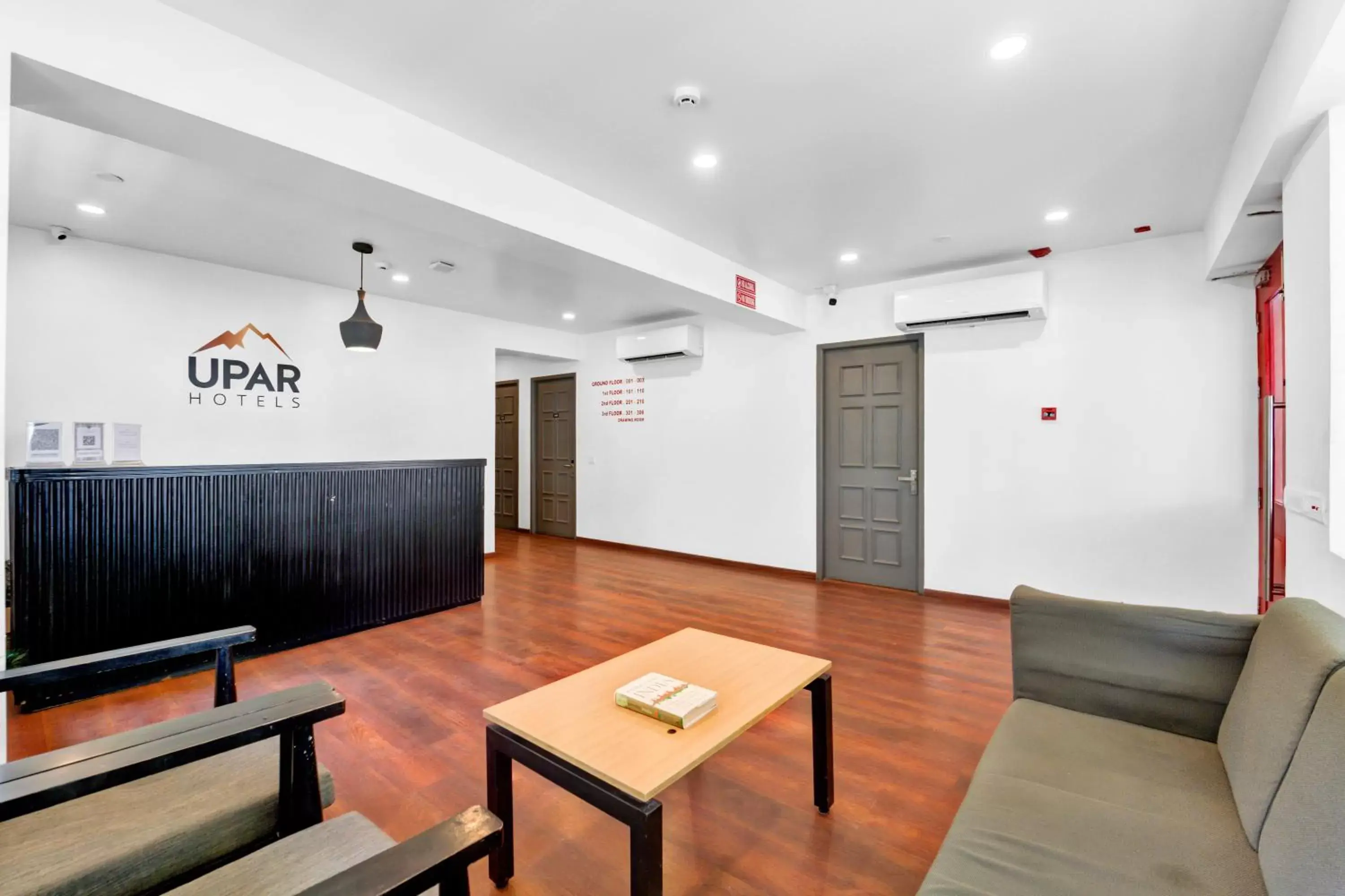 Lobby or reception in UPAR Hotels Thoraipakkam, OMR Lobby or reception in UPAR Hotels Thoraipakkam, OMR