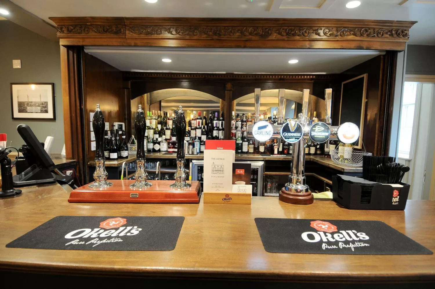 Restaurant/places to eat in The George Hotel