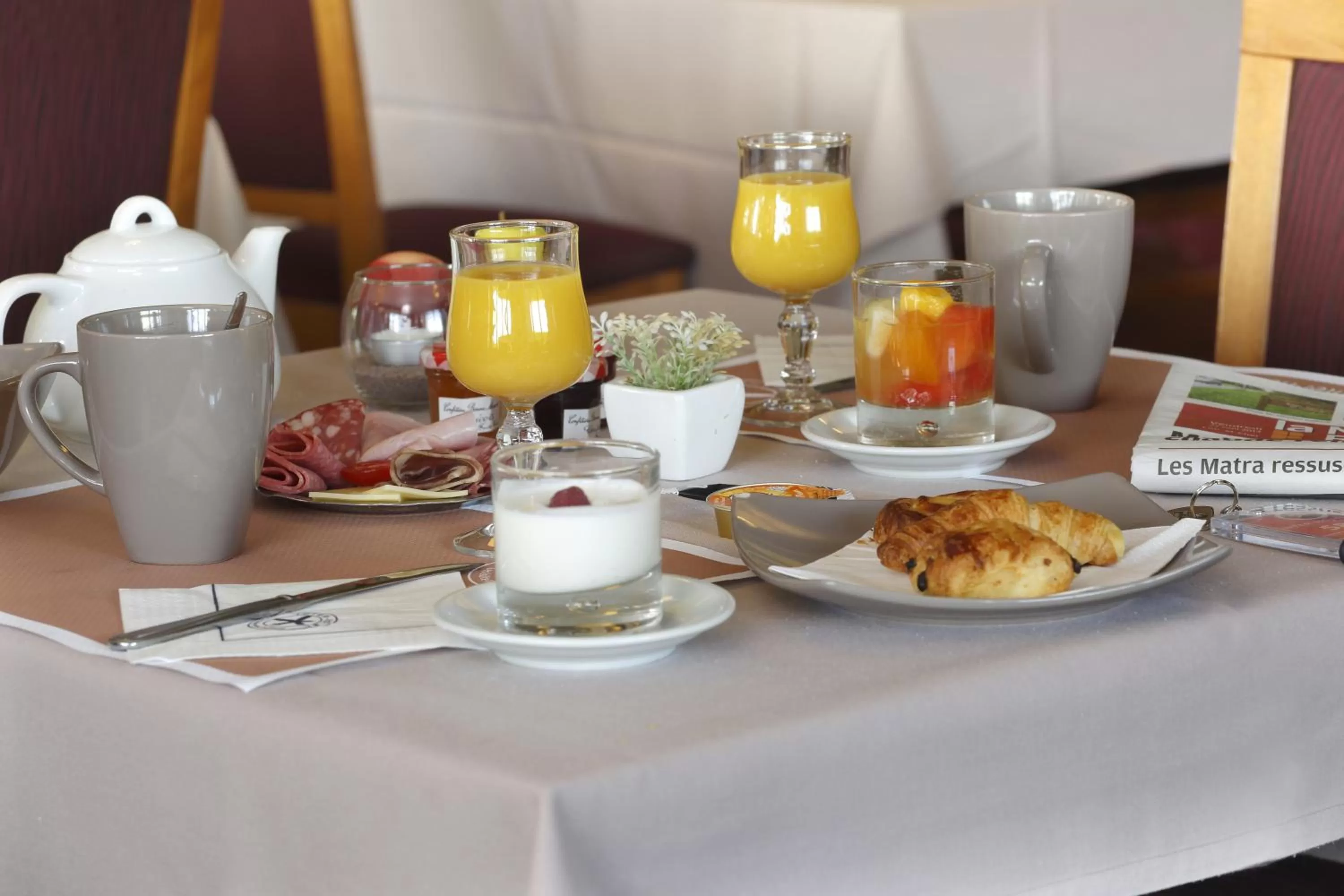 Food in IKAR - Fasthotel Blois