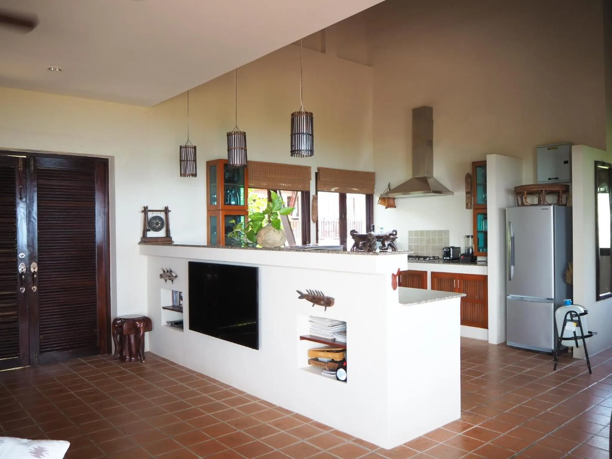 Library in Baan KanTiang See Villas - SHA Extra Plus