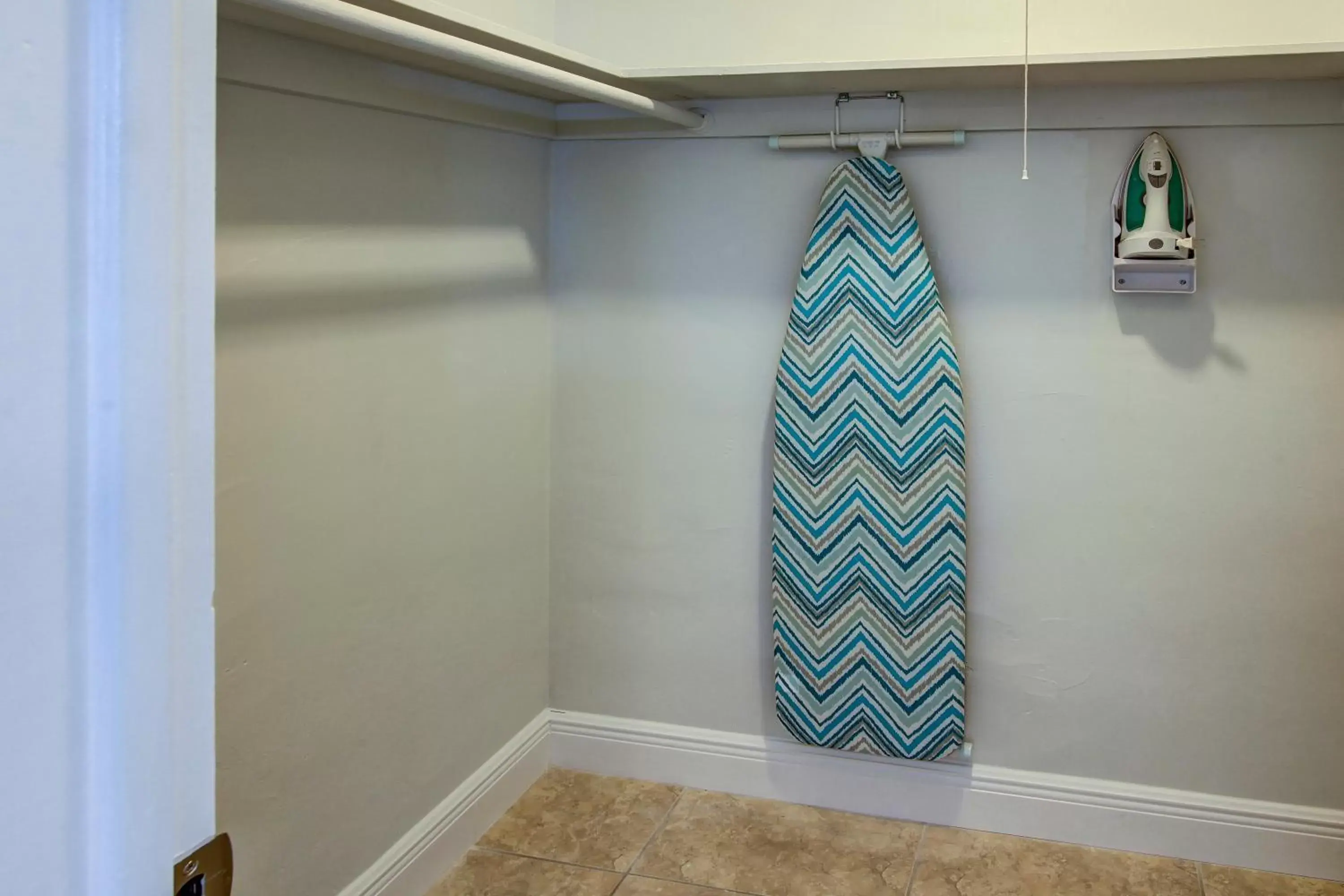 Area and facilities in May-Dee Suites in Florida Area and facilities in May-Dee Suites in Florida