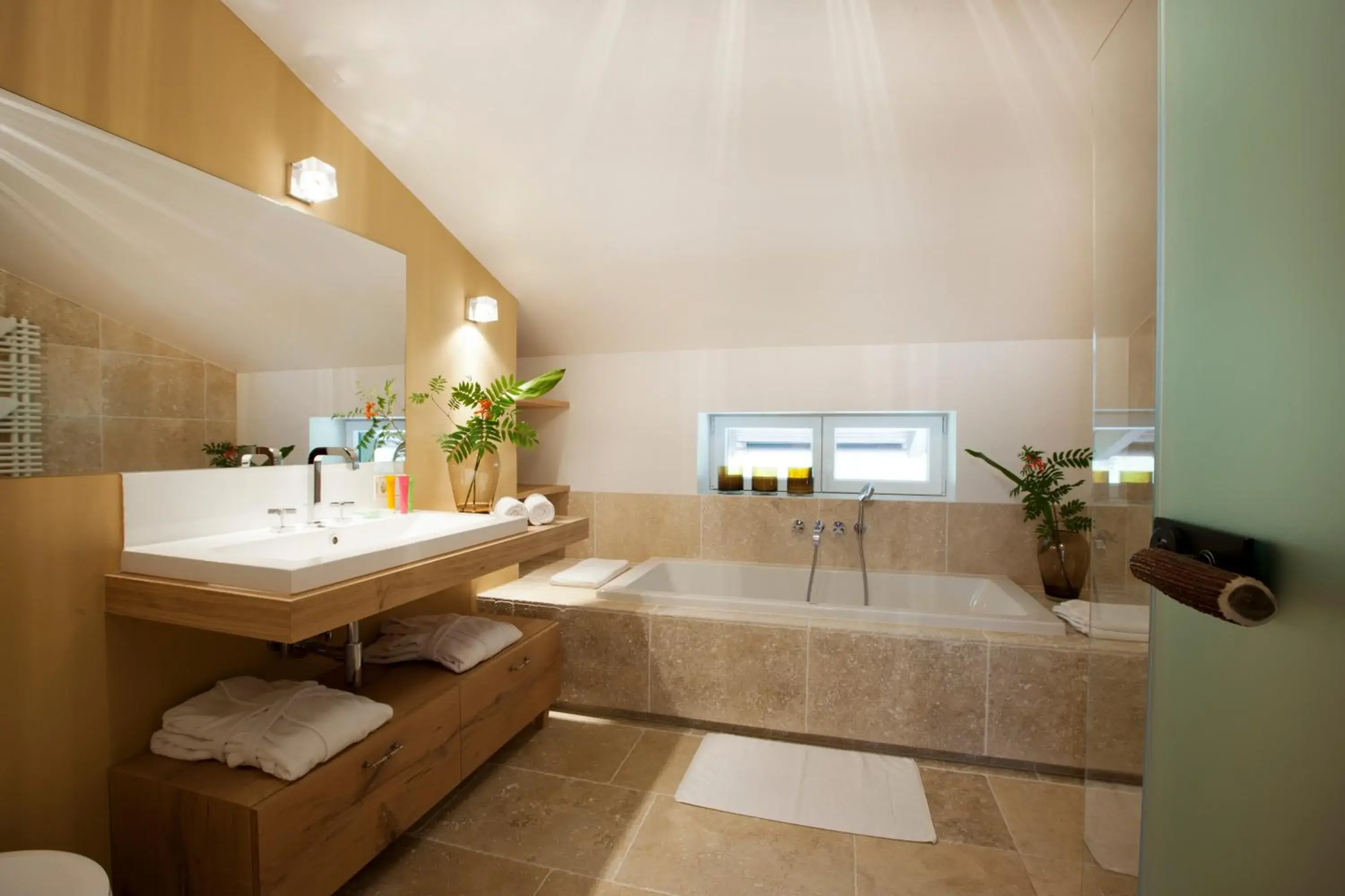 Bathroom in Minglers Sportalm - Das Gourmet- und Genießerhotel