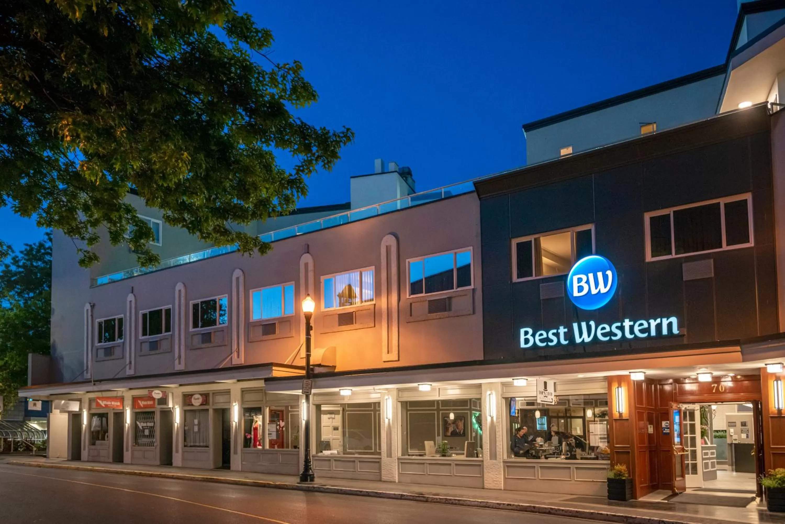 Property building in Best Western Dorchester Hotel