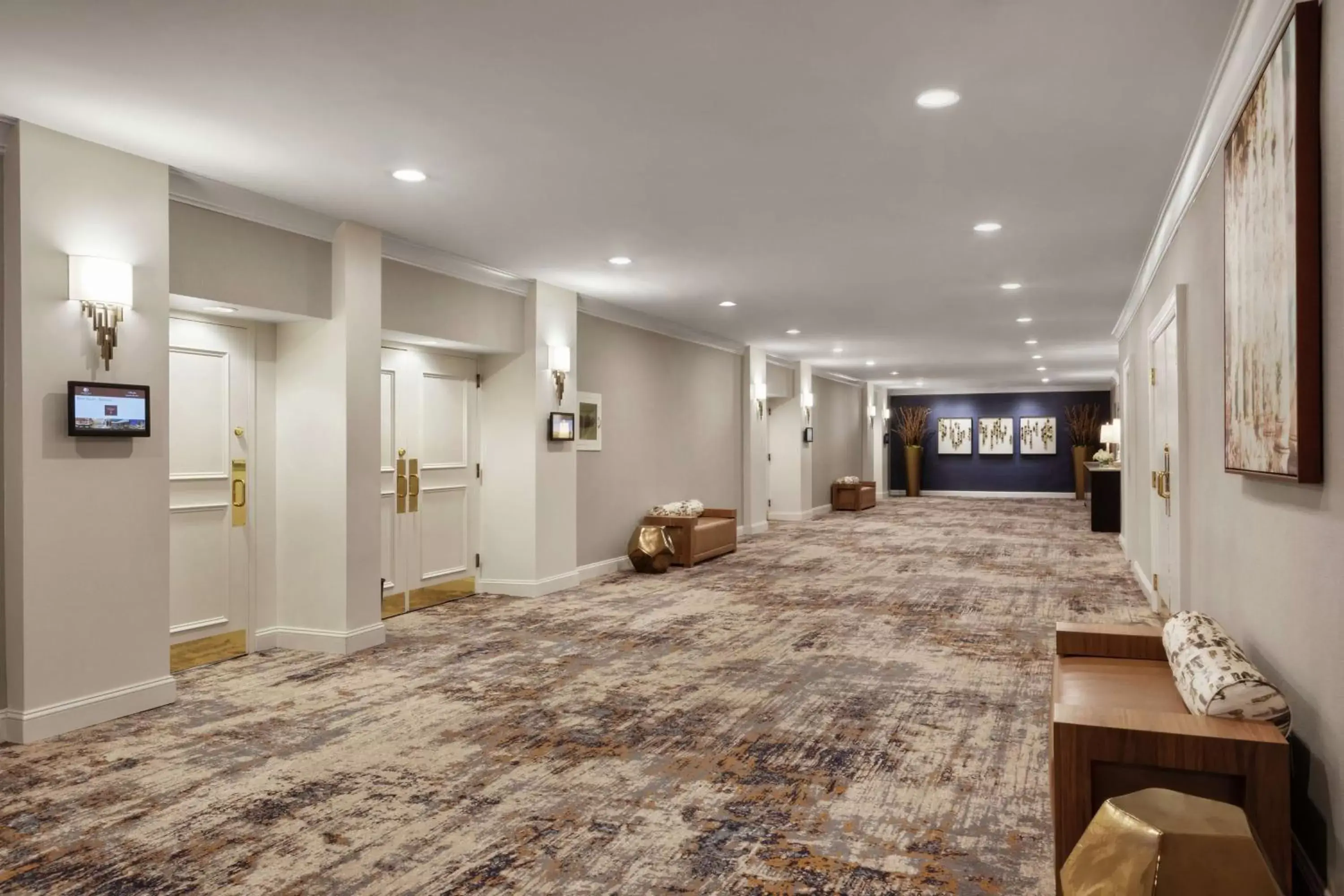 Meeting/conference room, Lobby/Reception in DoubleTree by Hilton McLean Tysons
