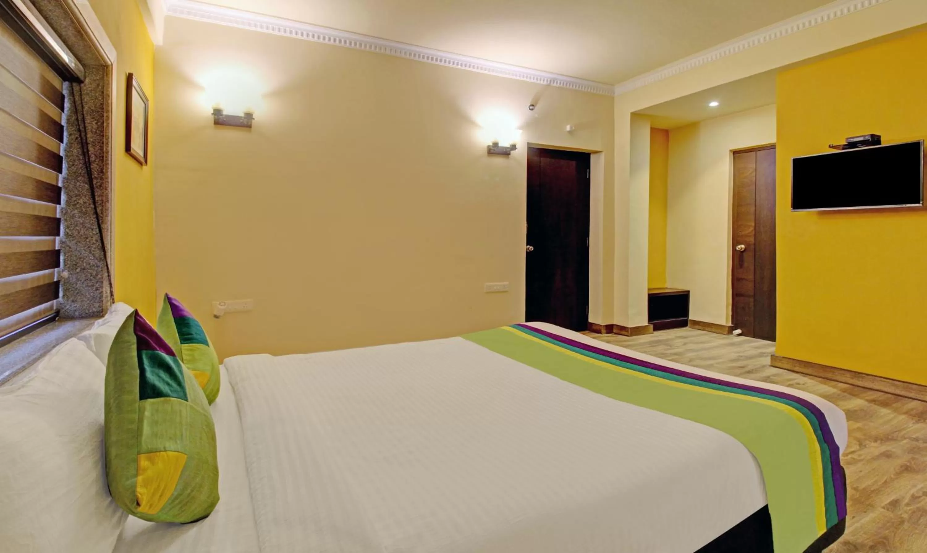 Bedroom, Bed in Treebo ASL Prime, Gariahat