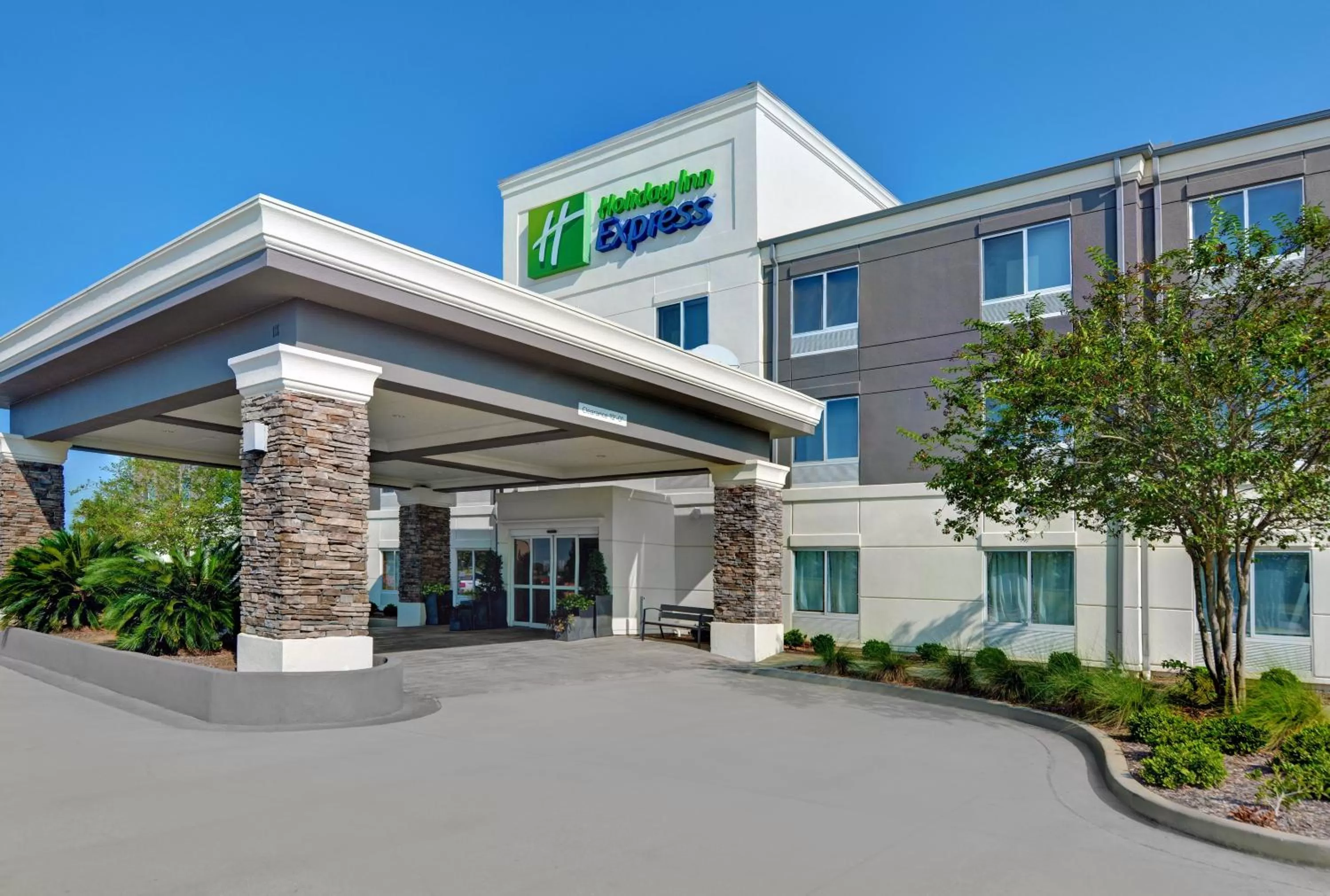 Property building in Holiday Inn Express Atmore by IHG