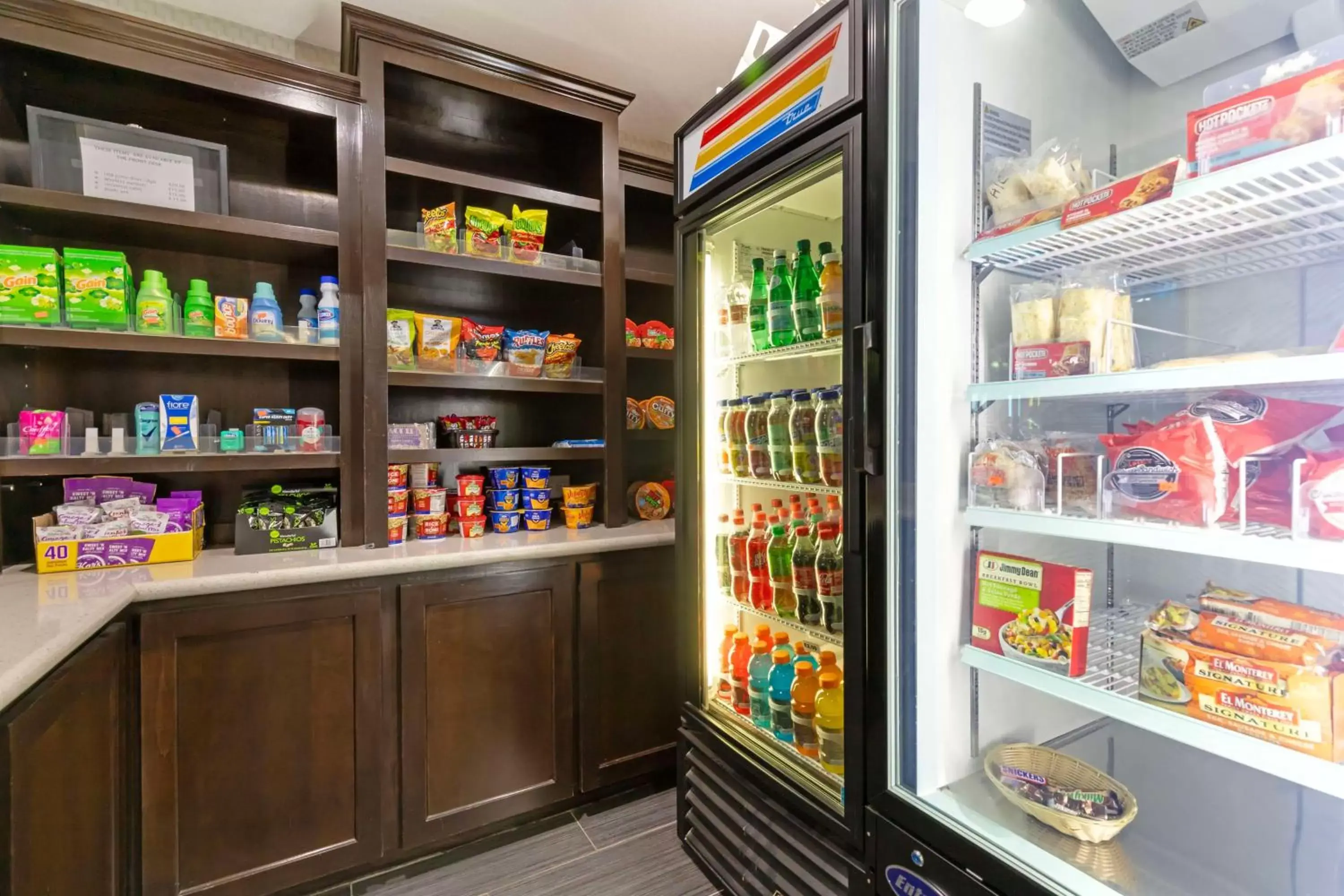 Property building in Best Western Plus Pleasanton Hotel Property building in Best Western Plus Pleasanton Hotel