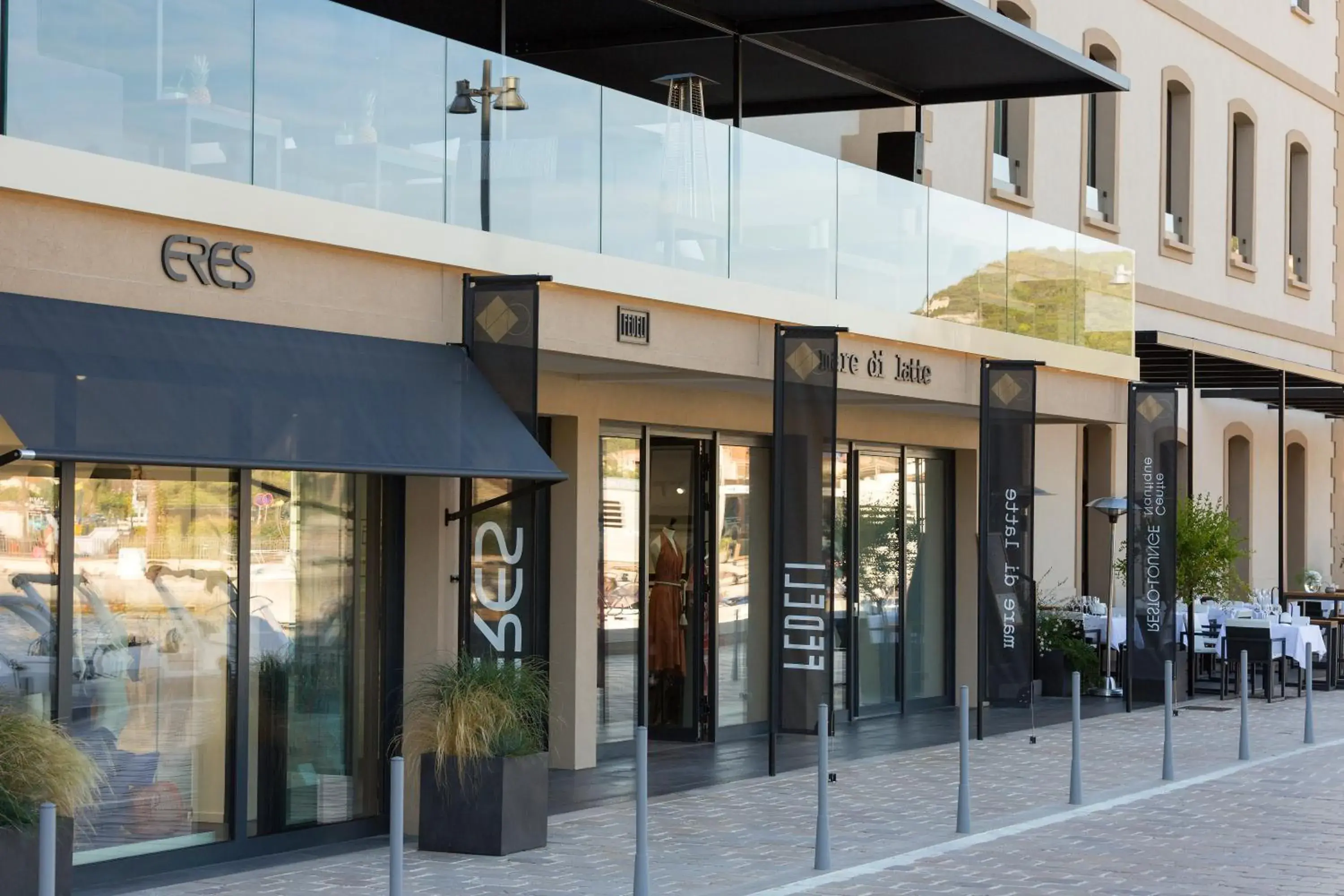 On-site shops in Hotel Centre Nautique