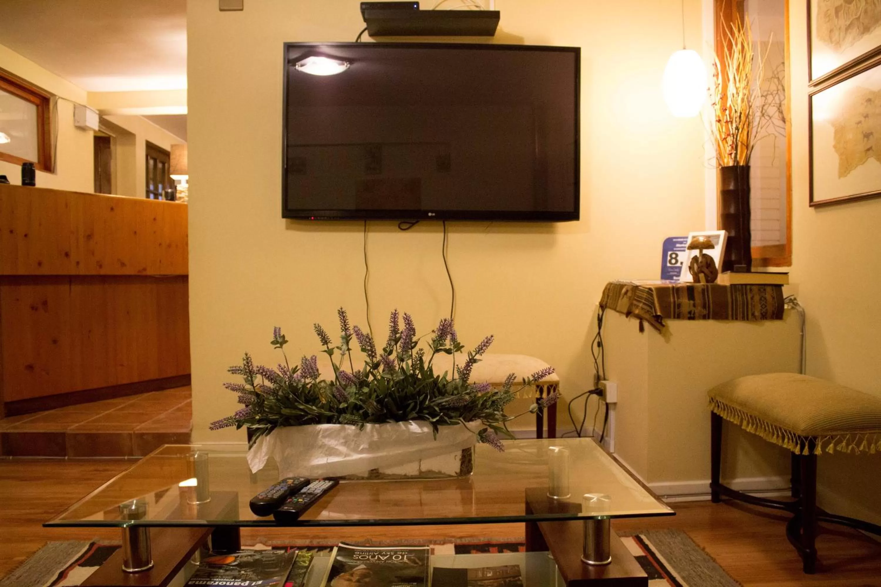 Communal lounge/ TV room in Atankalama