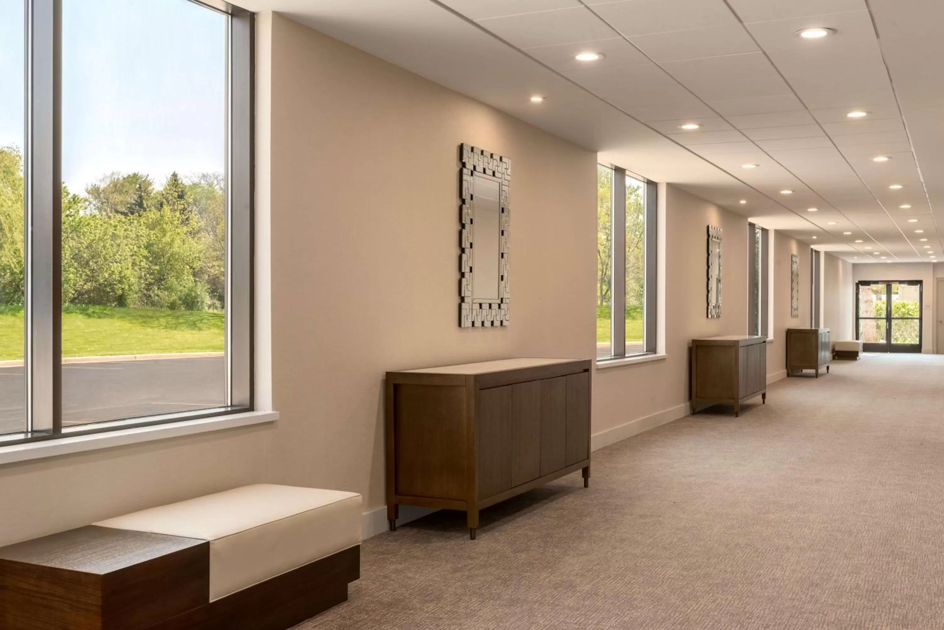 Meeting/conference room in Embassy Suites by Hilton Milwaukee Brookfield