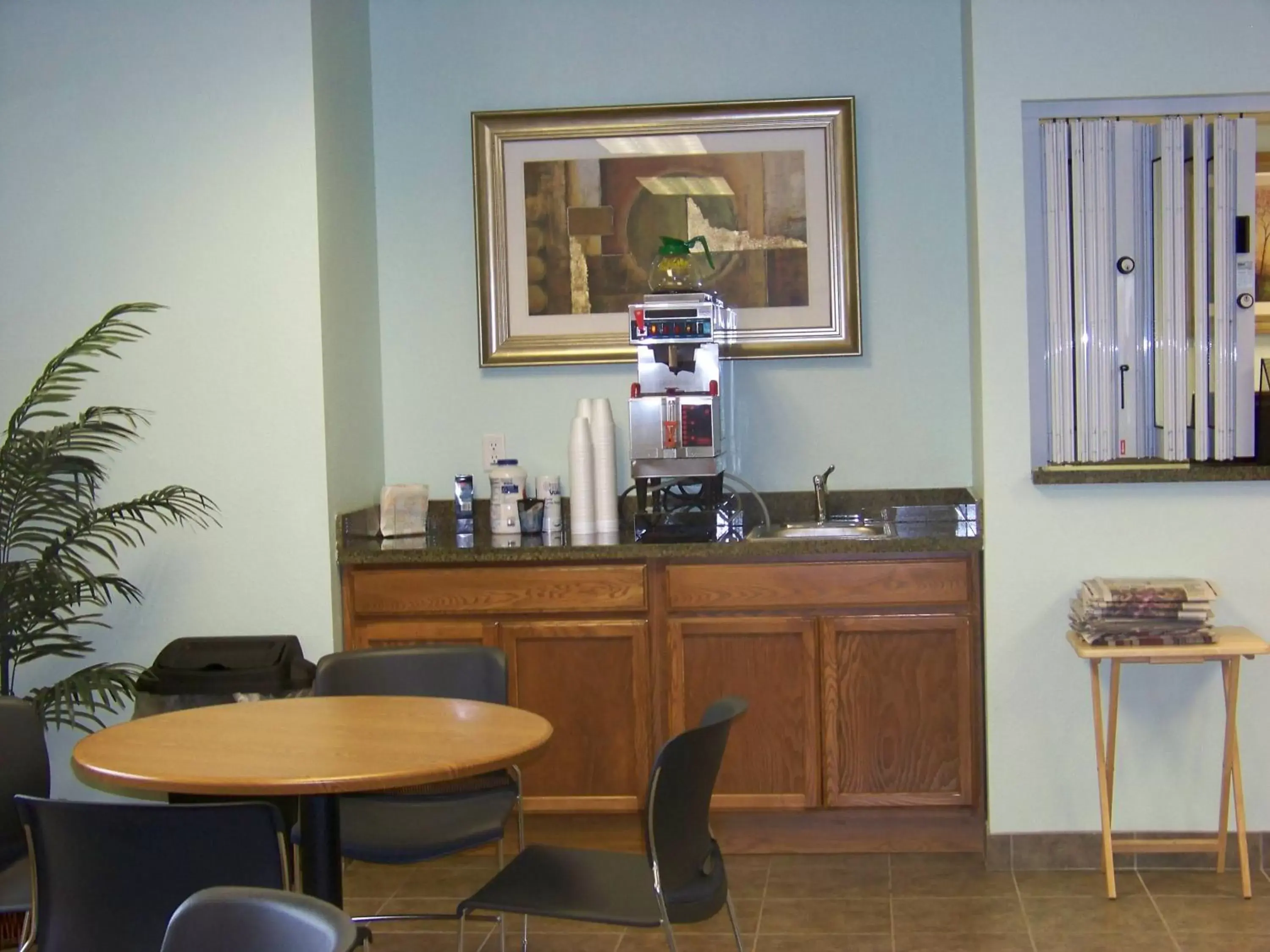 Lobby or reception in Days Inn & Suites by Wyndham Columbus NE Lobby or reception in Days Inn & Suites by Wyndham Columbus NE