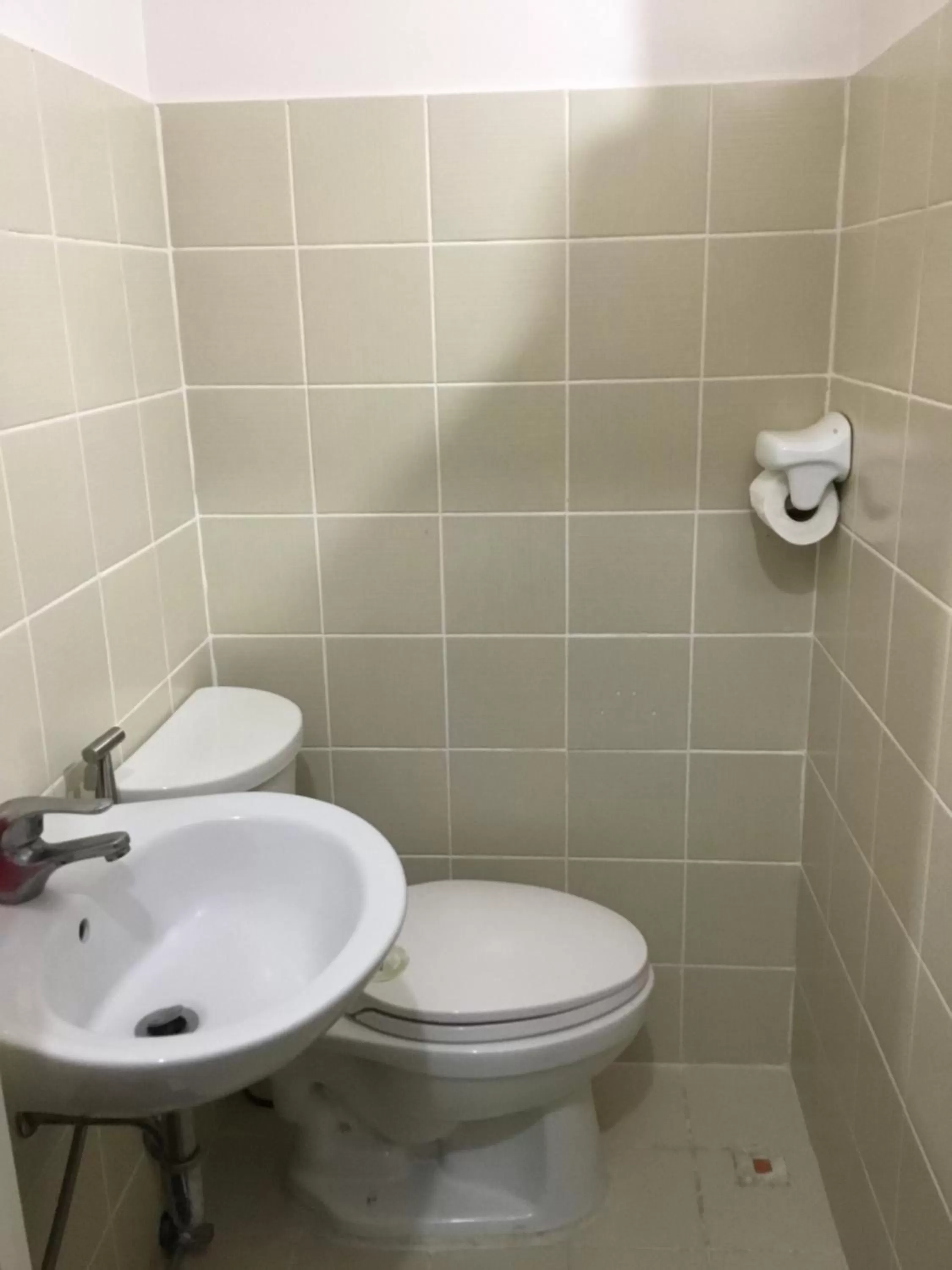 Condo with Free Swimming Pool & Viewing Deck