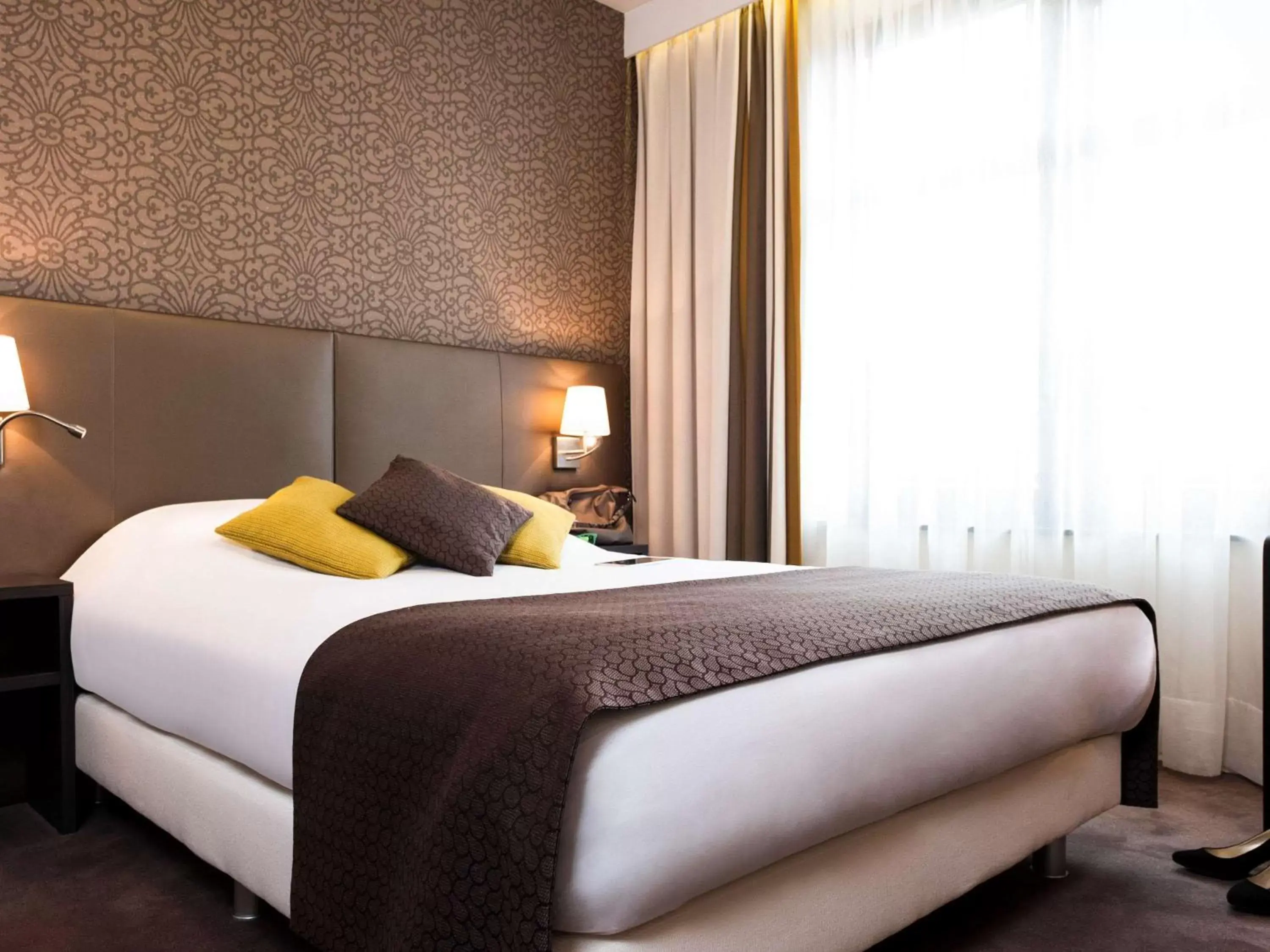 Photo of the whole room, Bed in ibis Styles Hotel Brussels Centre Stéphanie