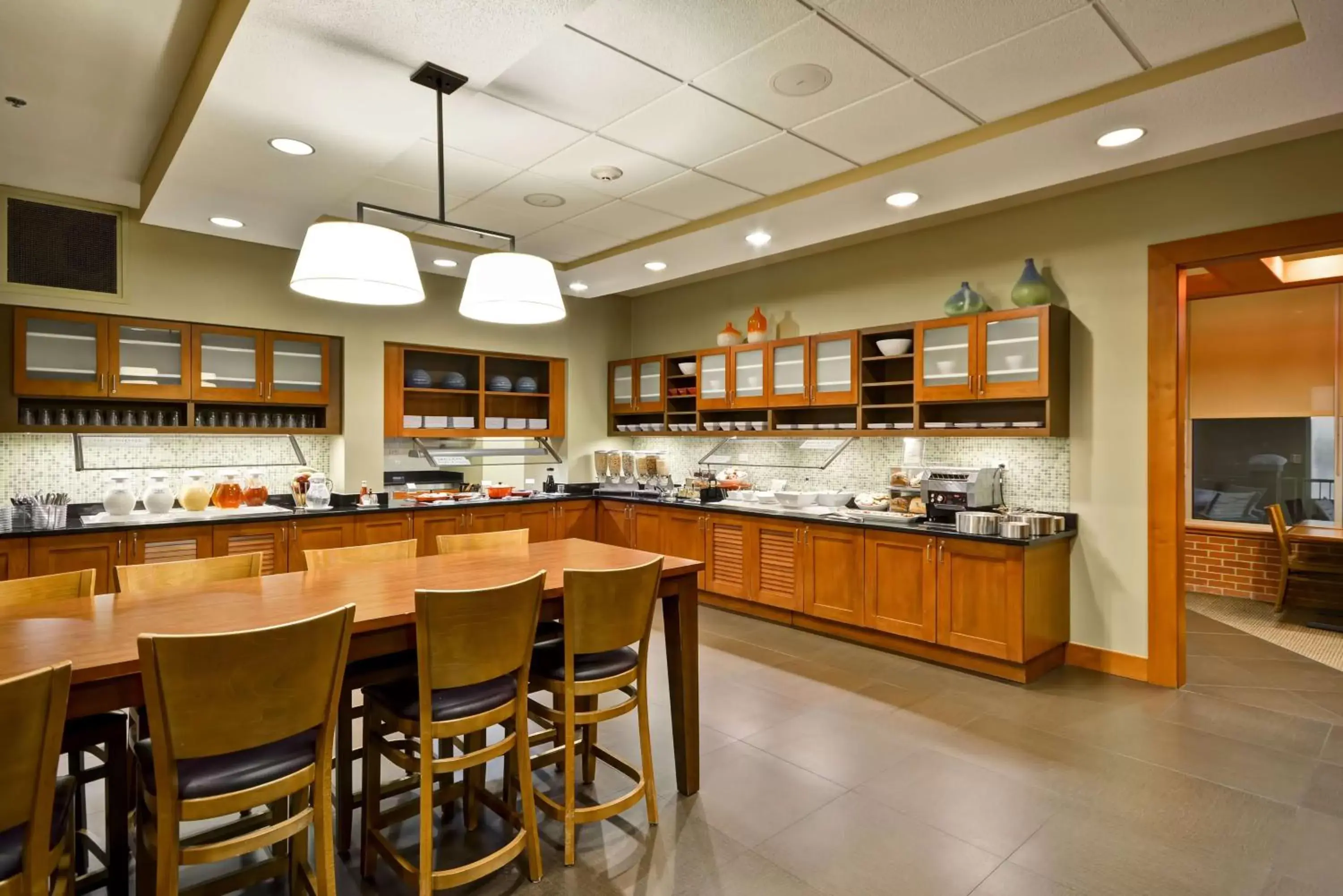 Restaurant/places to eat in Hyatt Place Chicago/Naperville/Warrenville Restaurant/places to eat in Hyatt Place Chicago/Naperville/Warrenville