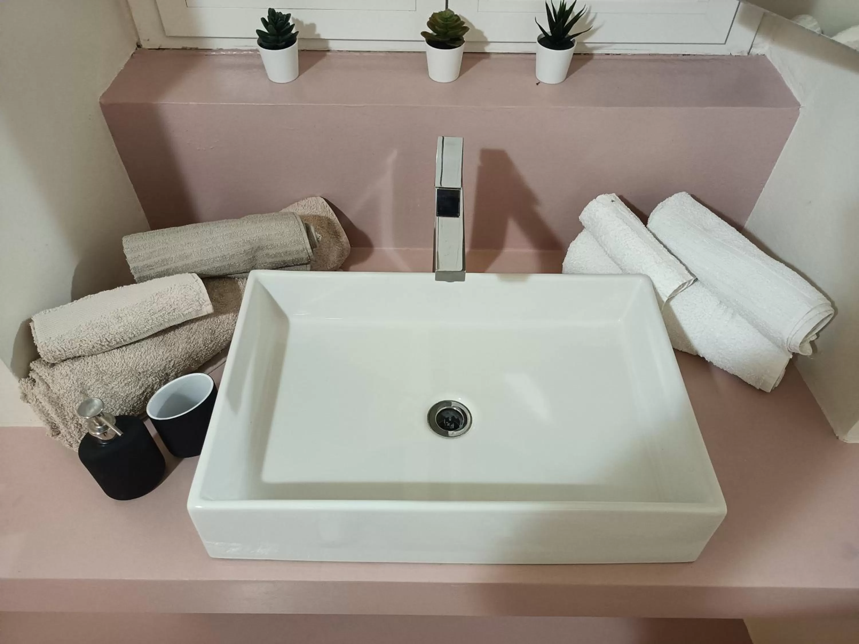 Bathroom in Santandrea suites