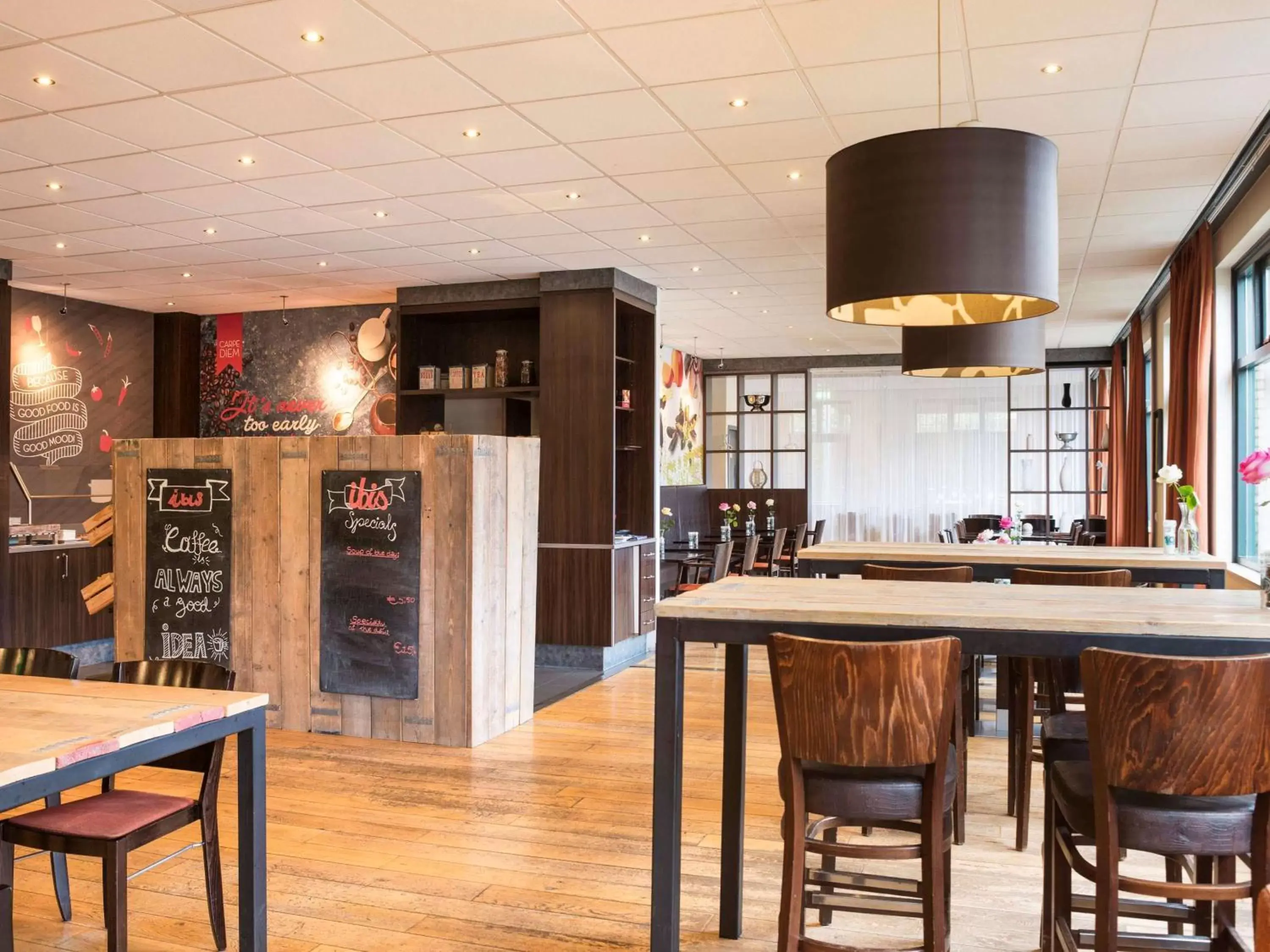 Restaurant/places to eat, Lounge/Bar in ibis Rotterdam Vlaardingen
