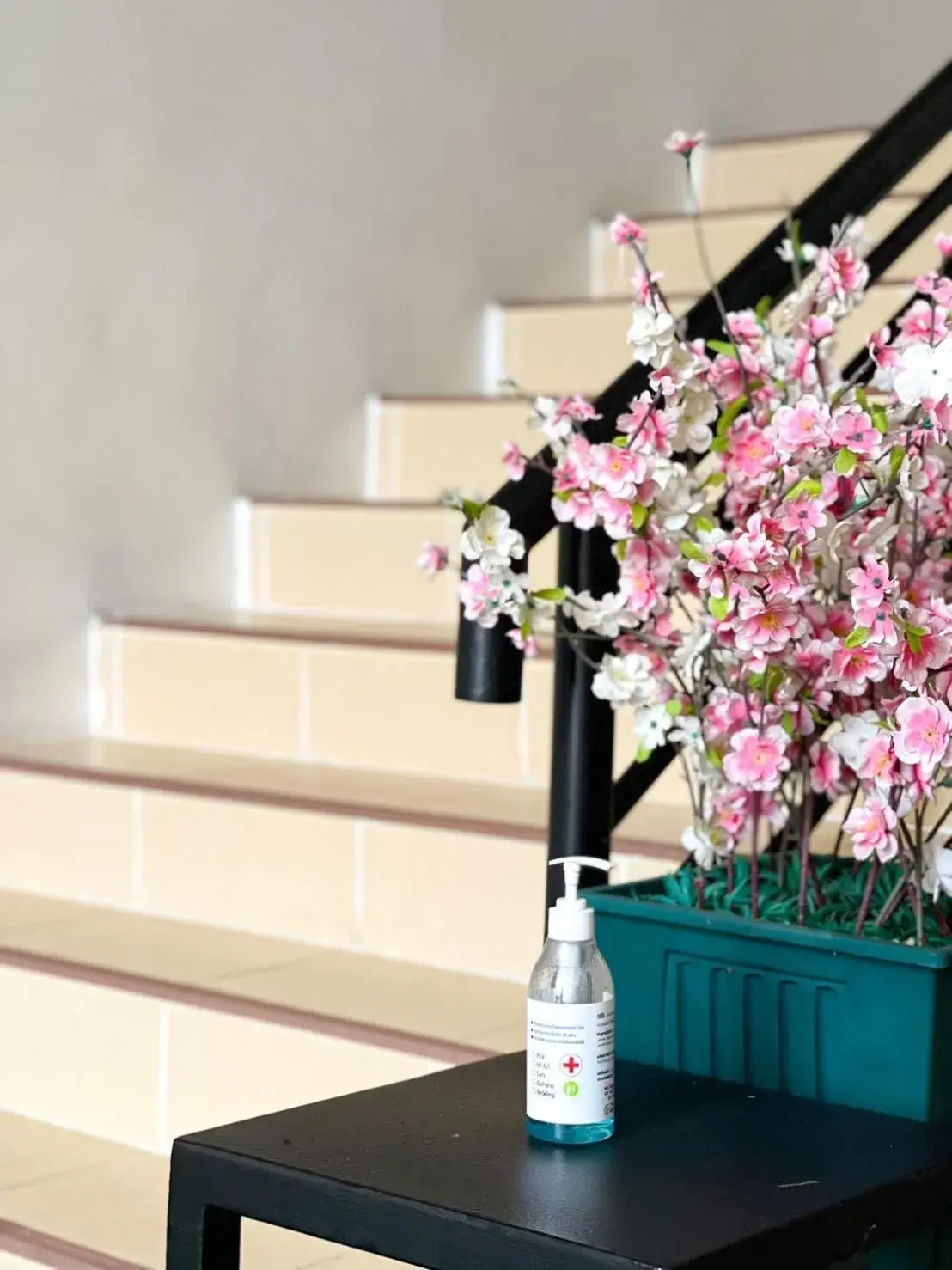 Facade/entrance in Rueangrat Hotel Facade/entrance in Rueangrat Hotel