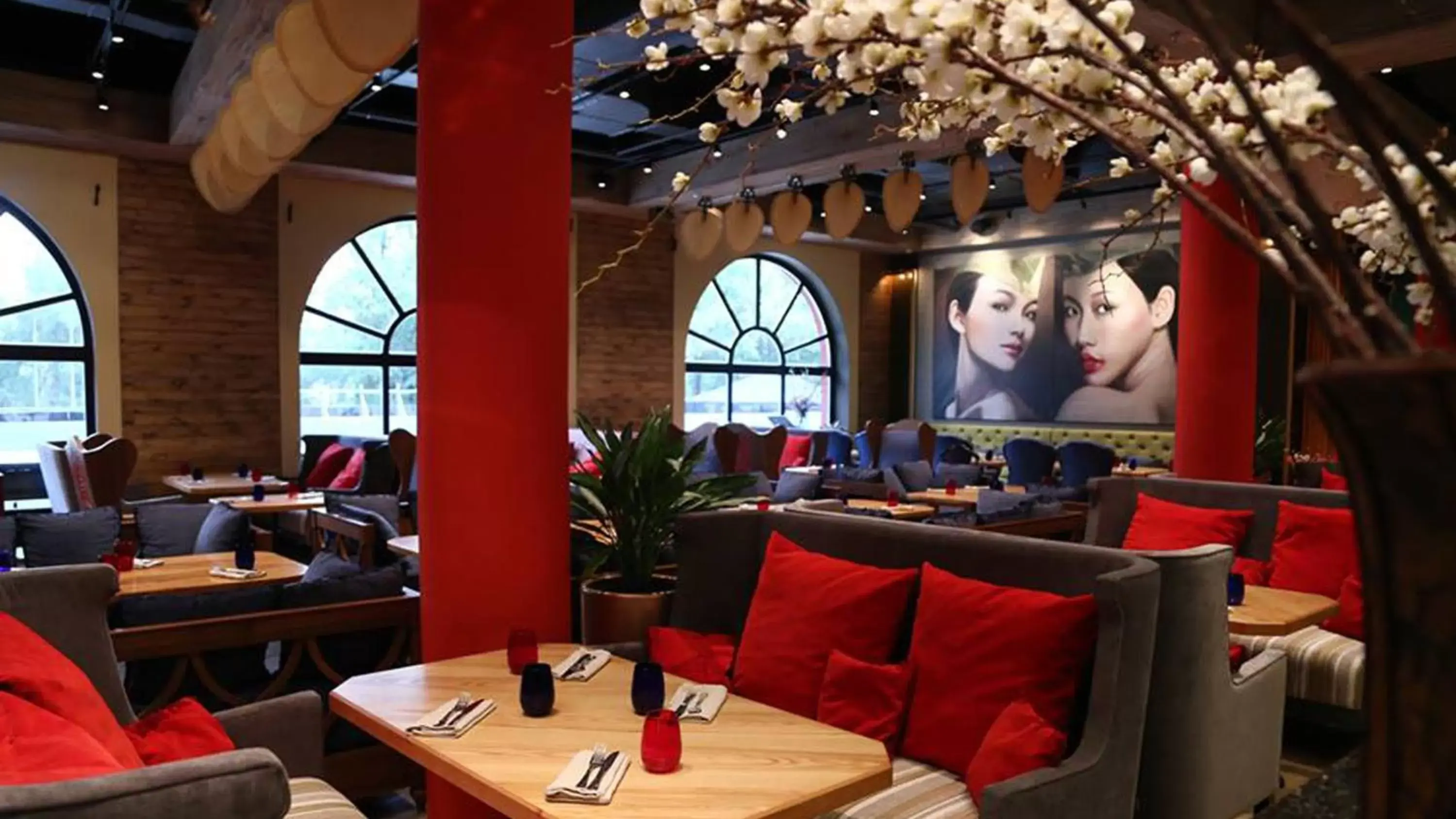 Restaurant/Places to Eat in InterContinental Almaty, an IHG Hotel