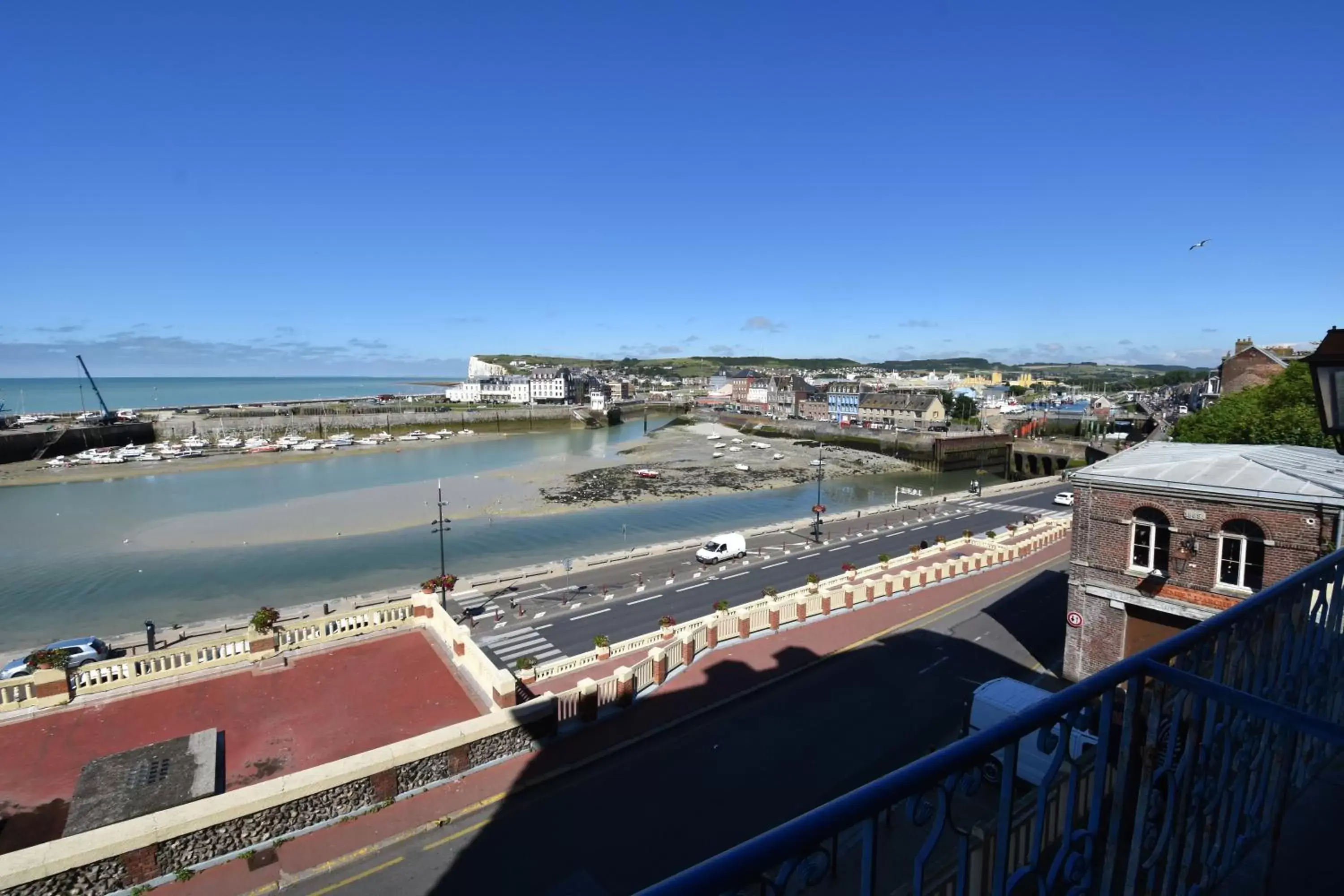 Sea view in Hôtel De Calais