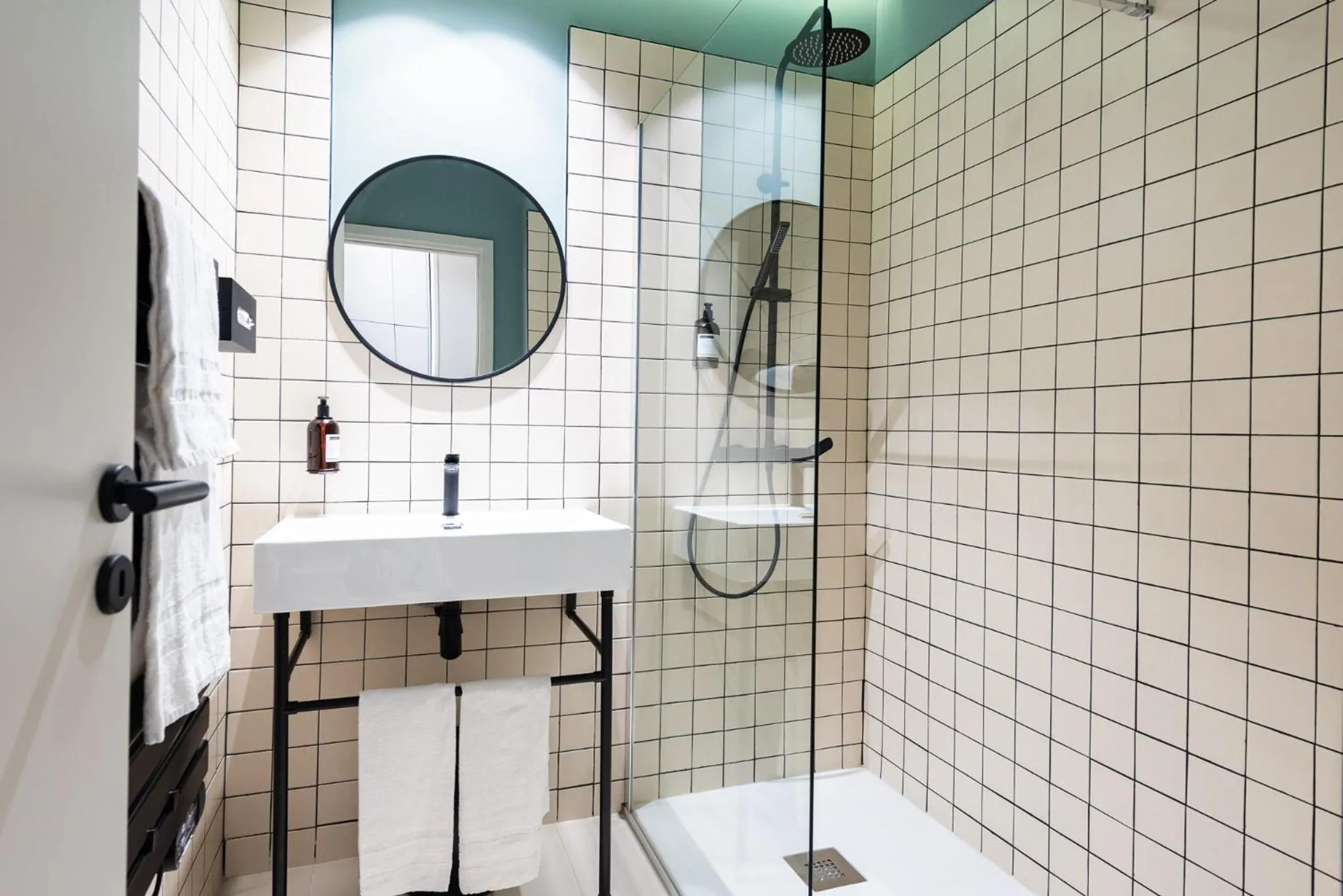 Bathroom in Florella Croisette Apartment