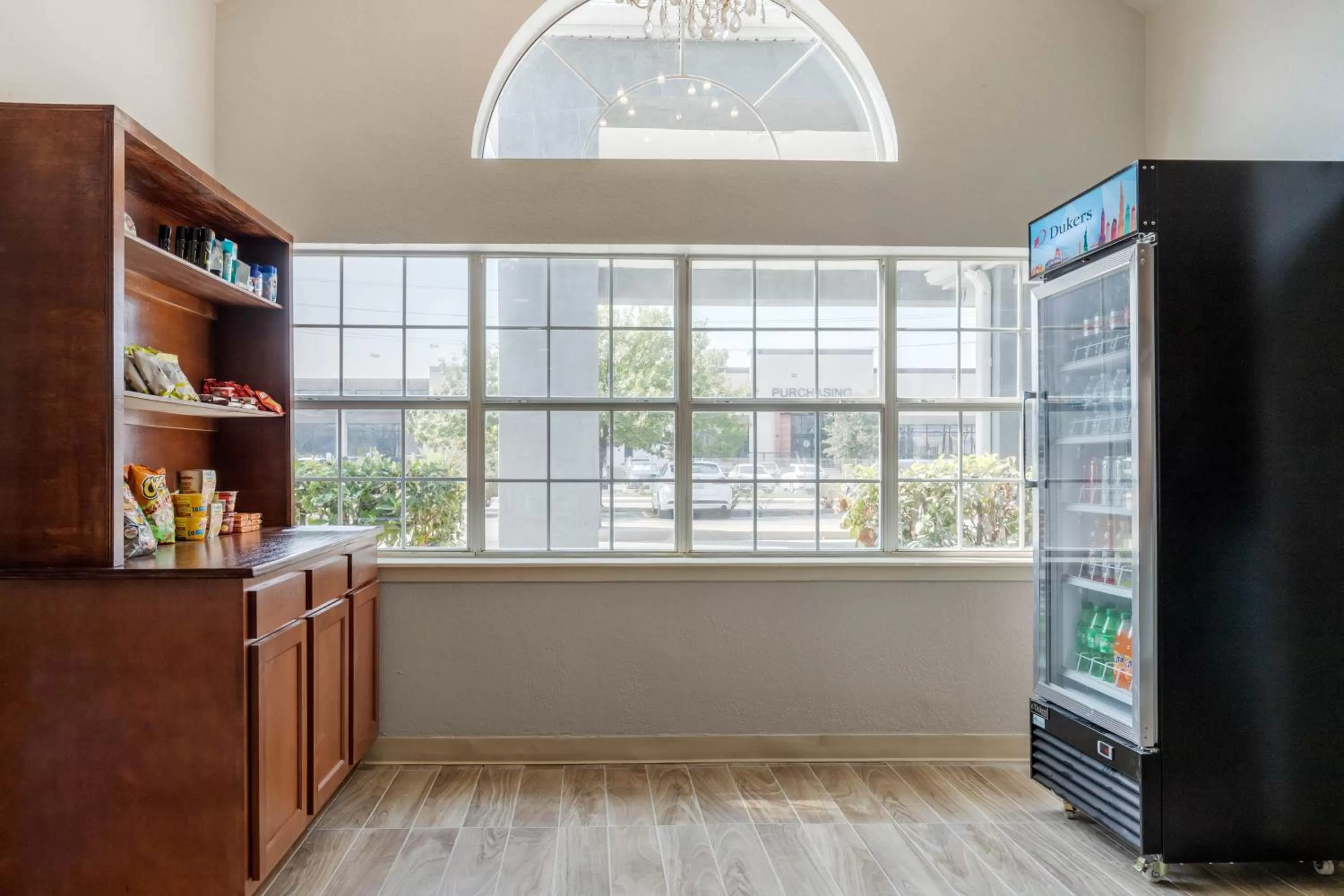 On-site shops in Quality Inn Downtown - near Market Square